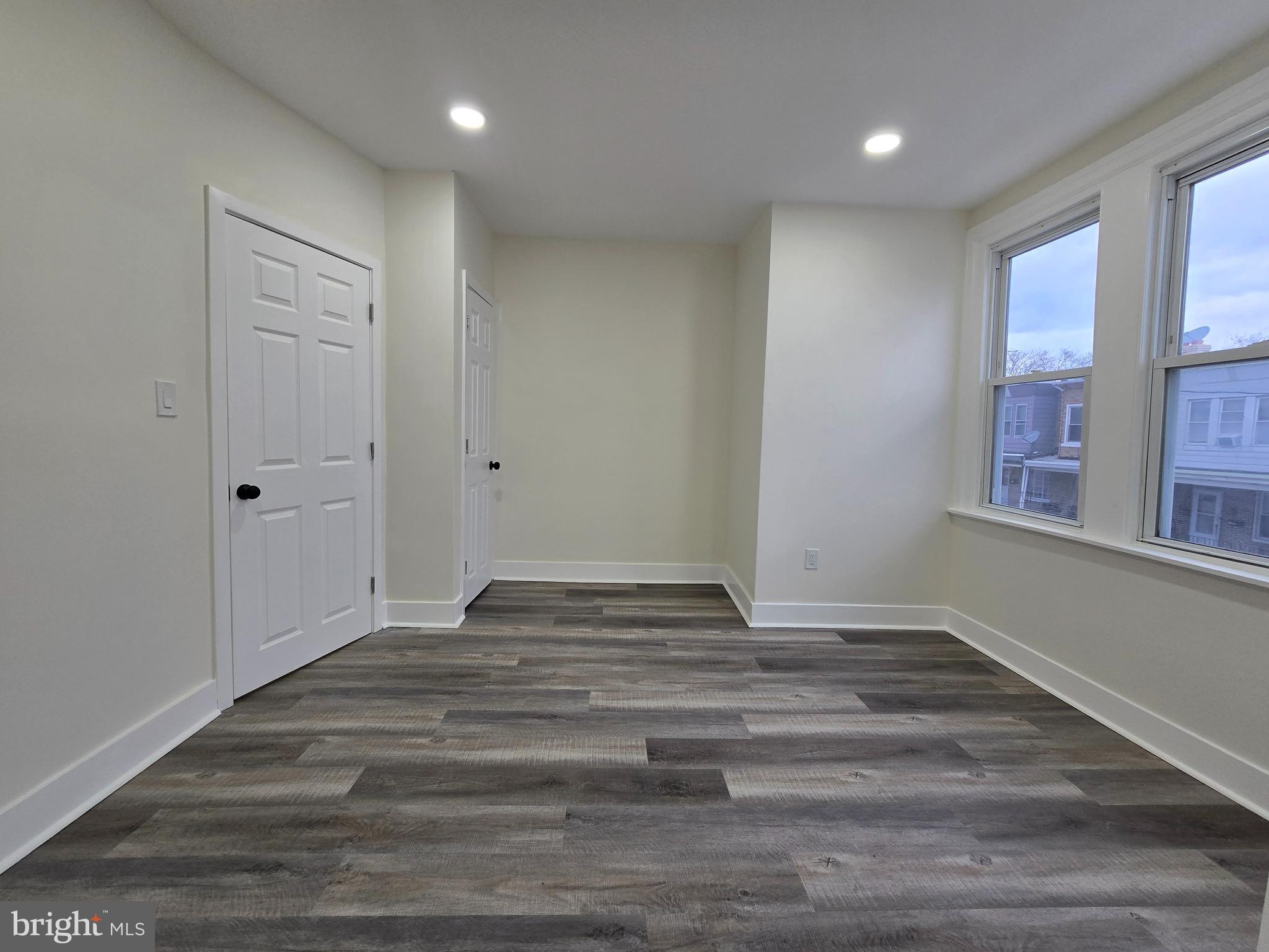 PHILADELPHIA - Residential