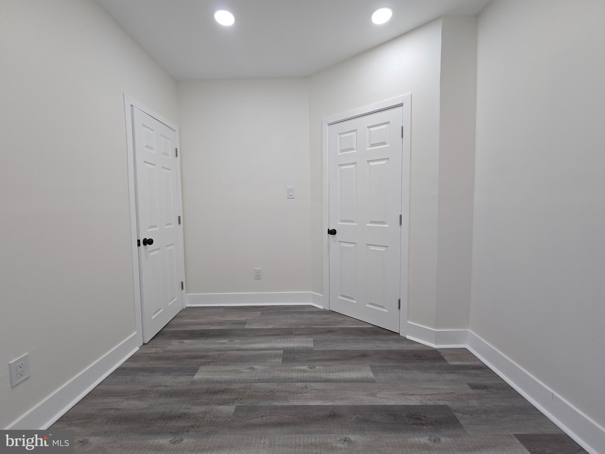 PHILADELPHIA - Residential