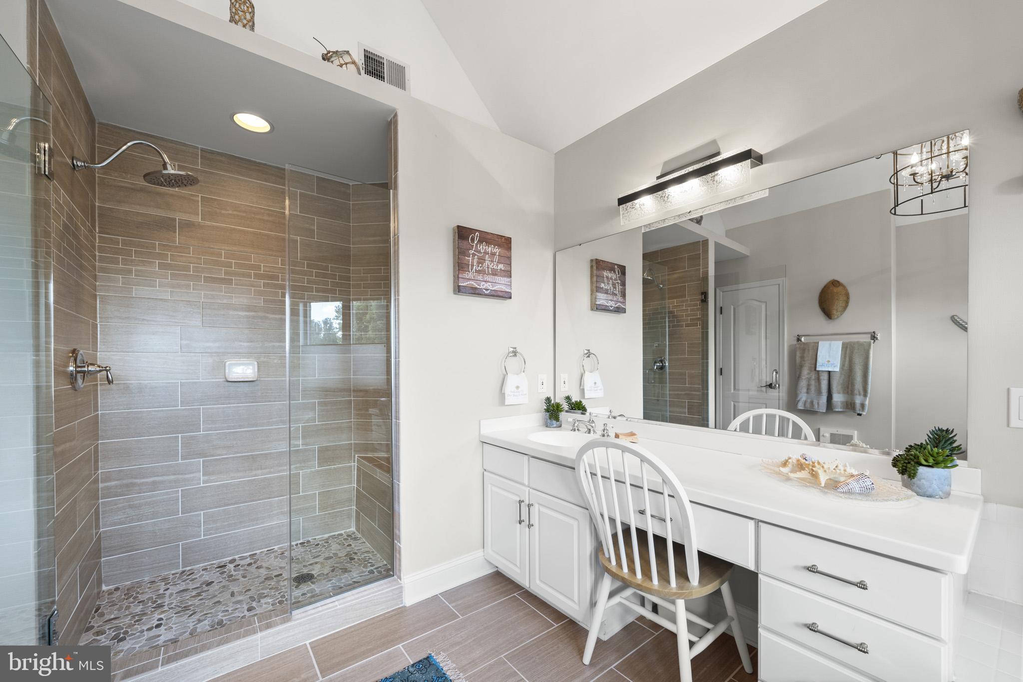 BUENA VISTA HILLS - Residential