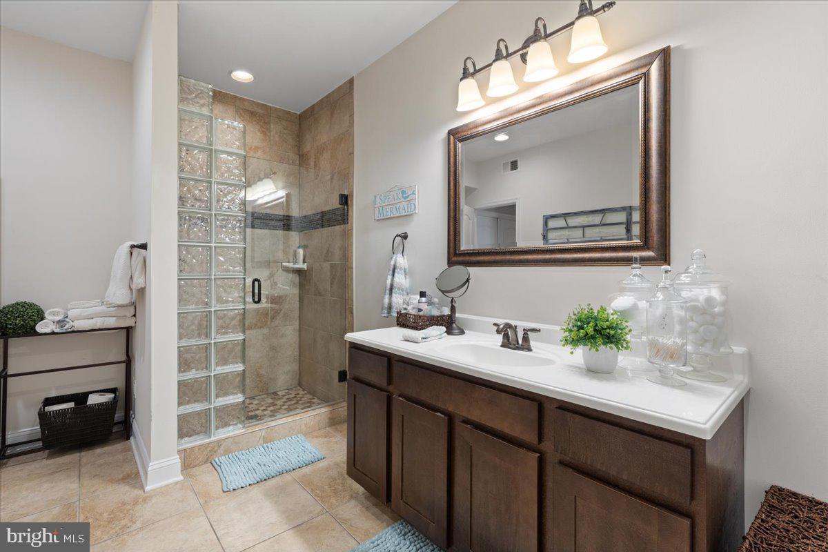 BUENA VISTA HILLS - Residential