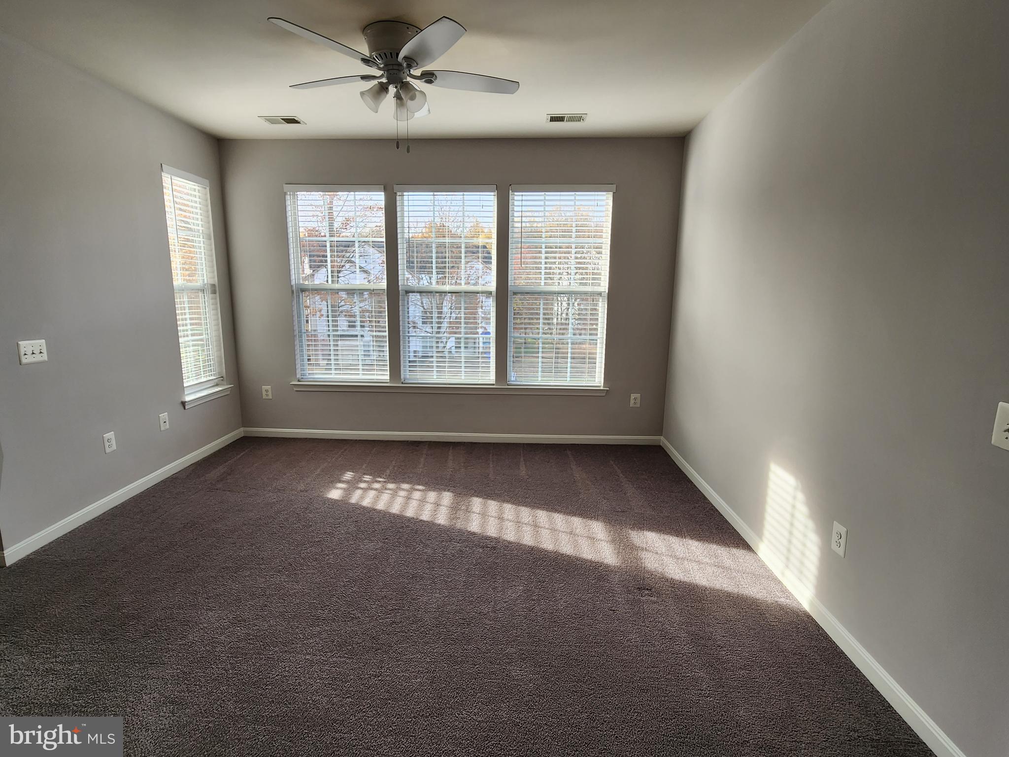 BOWIE TOWERS - Residential