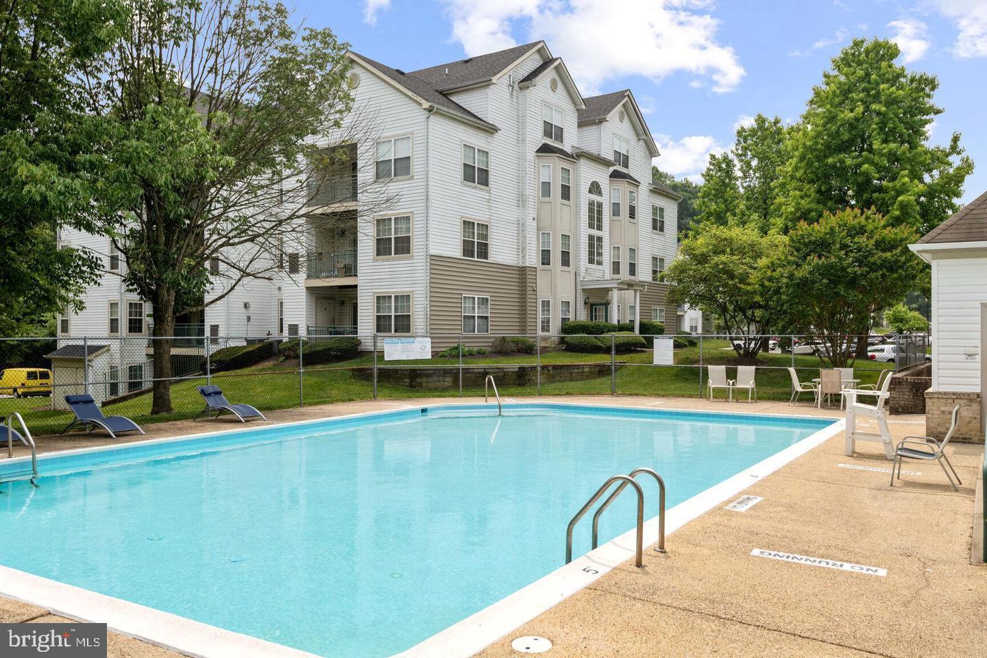 BOWIE TOWERS - Residential