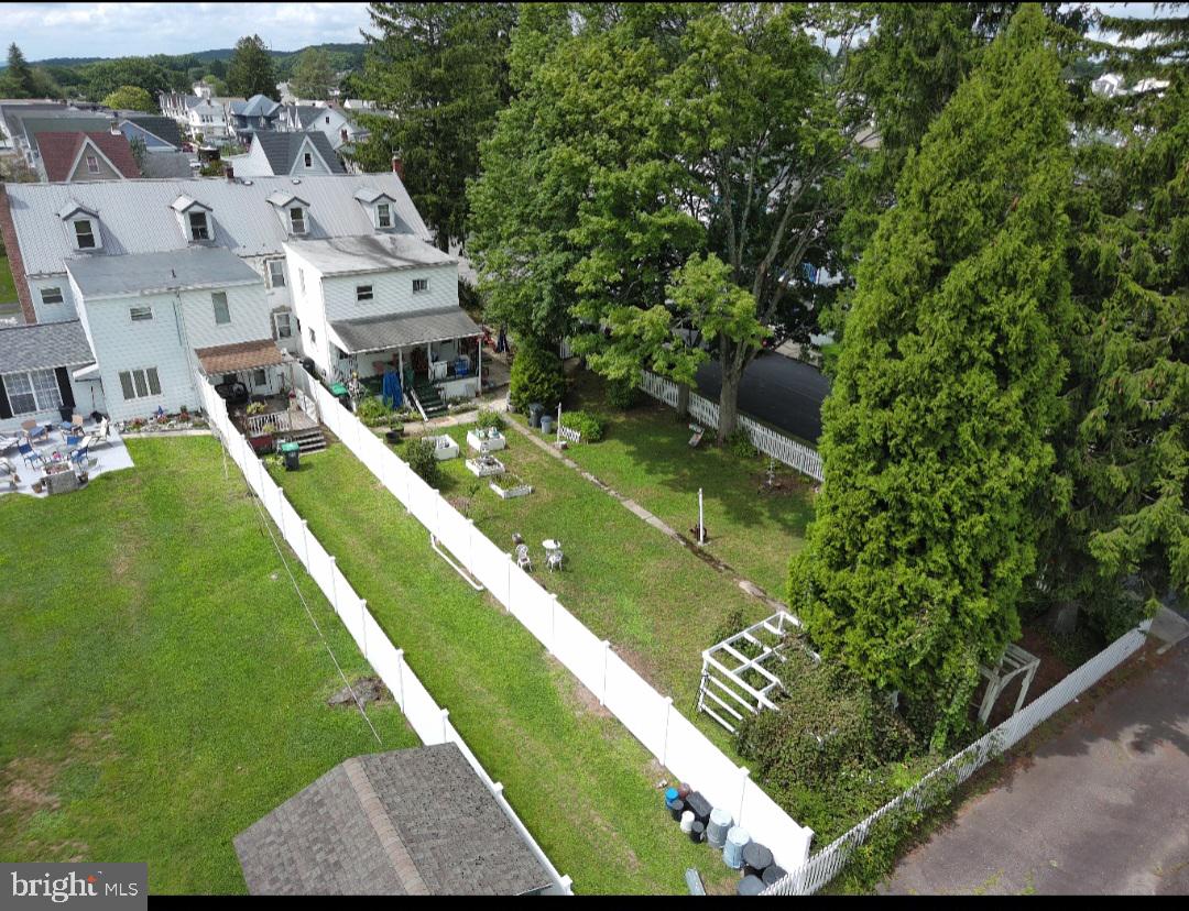 25 N CENTER STREET