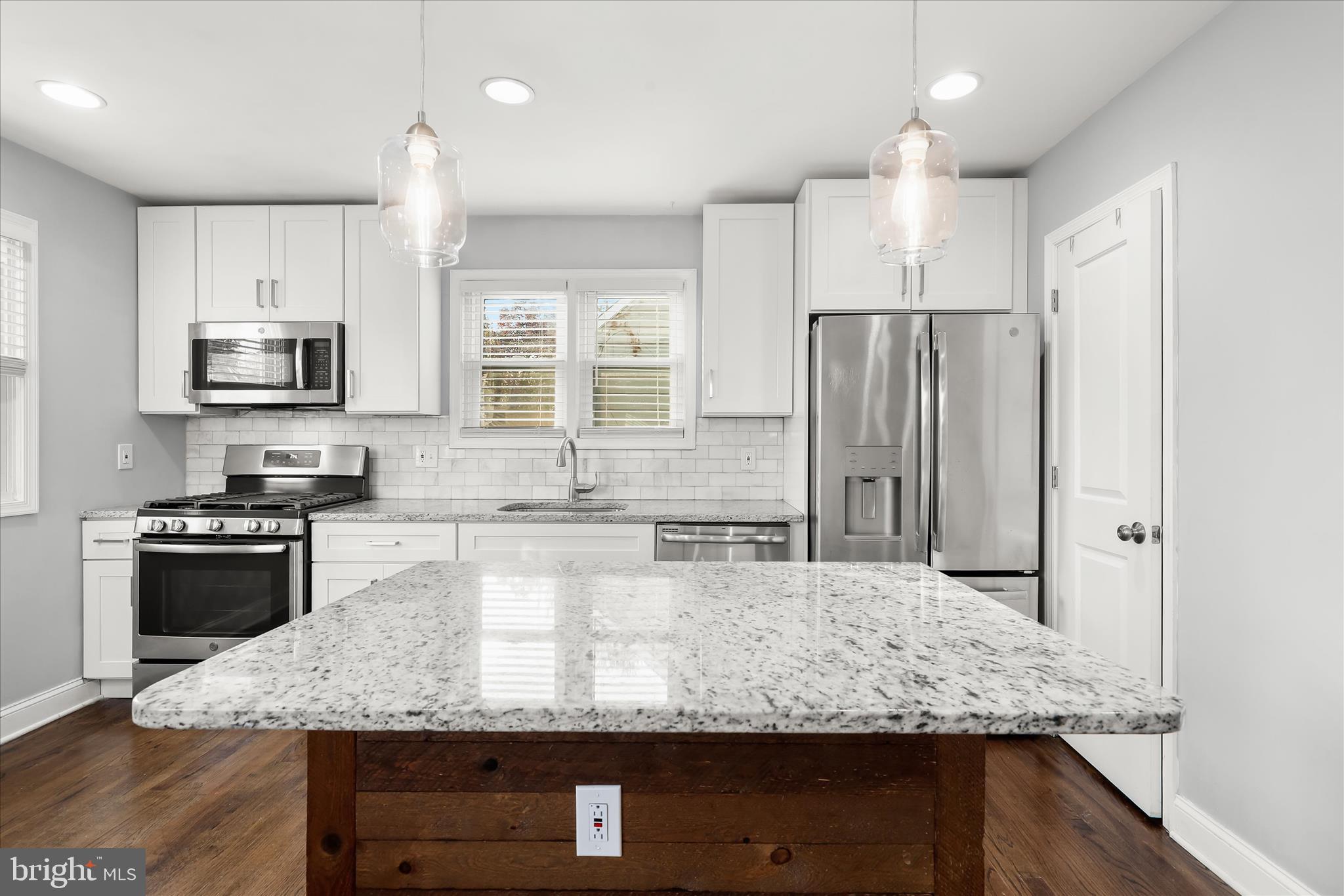 HOMEWOOD - Residential