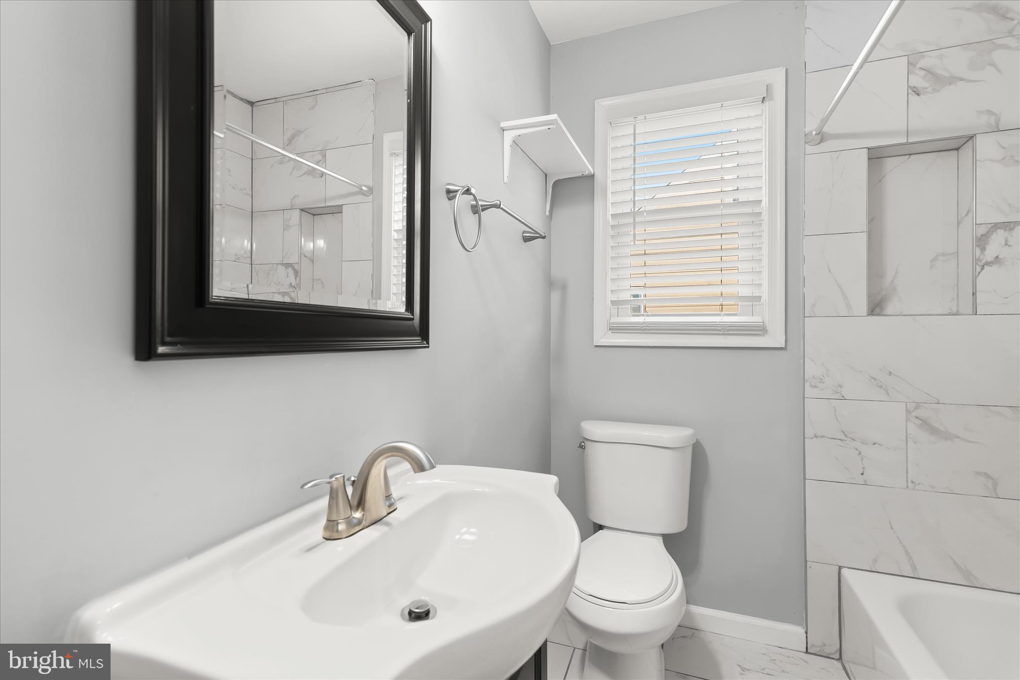 HOMEWOOD - Residential