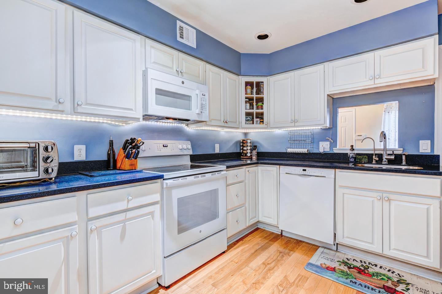 114 PINECREST LANE