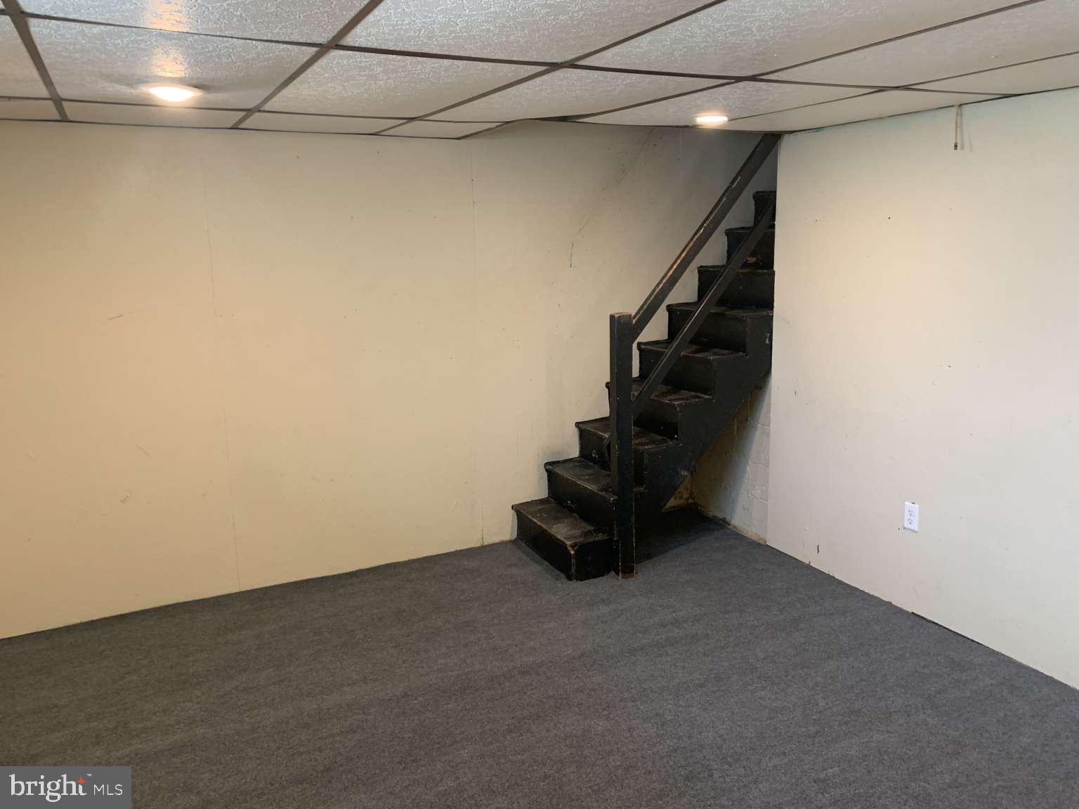 MAYFAIR (EAST) - Residential