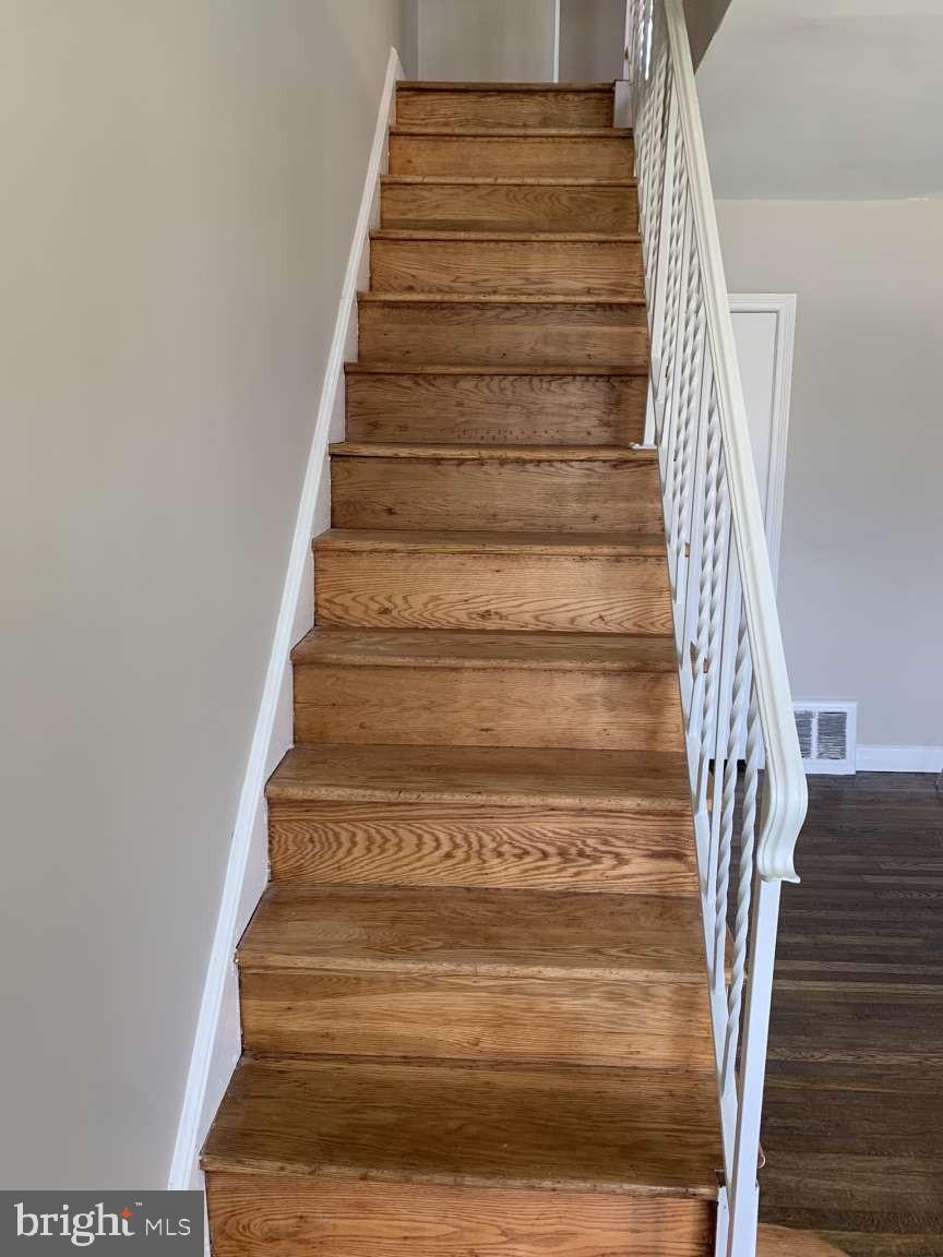 MAYFAIR (EAST) - Residential