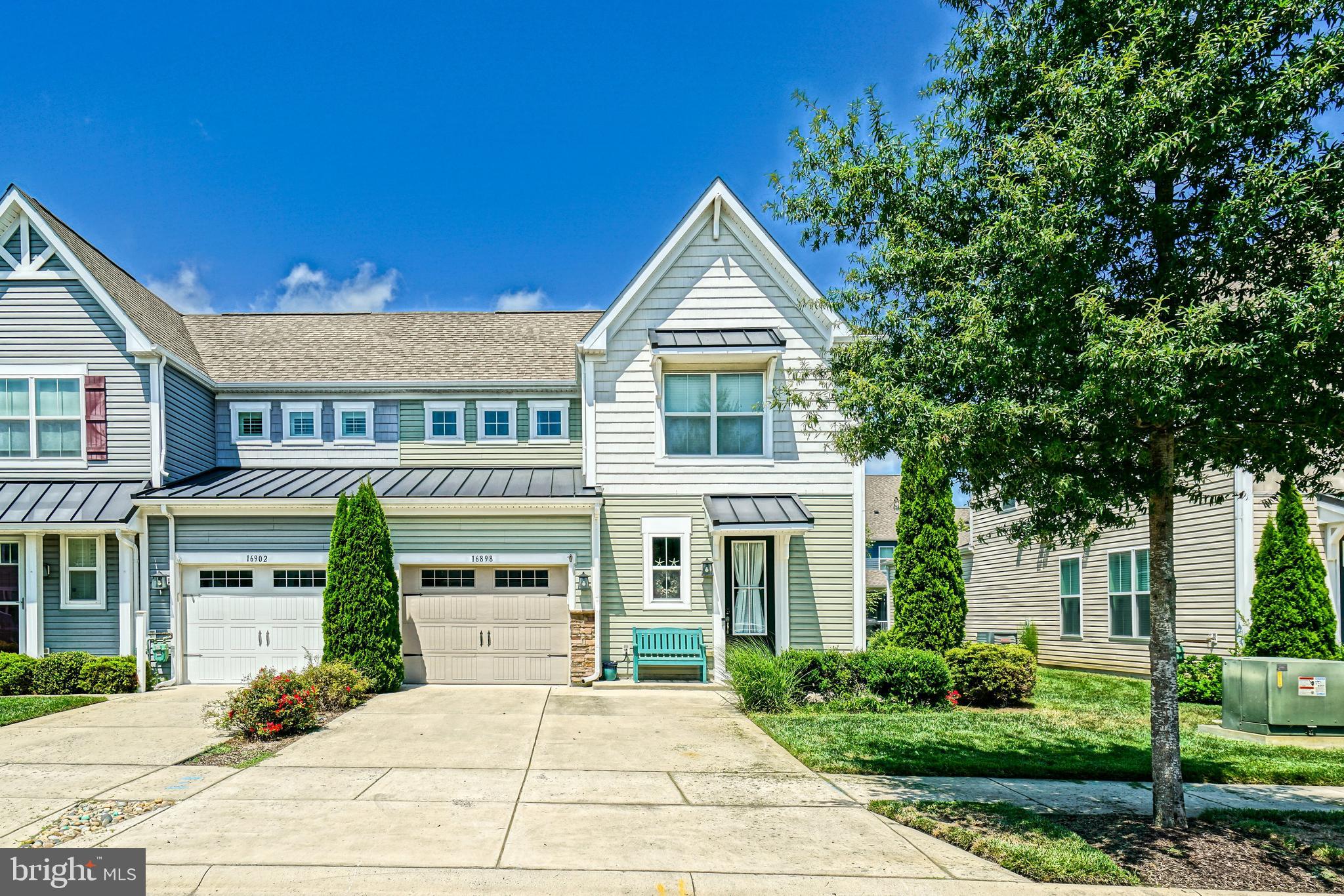 16898 BELLEVUE COURT