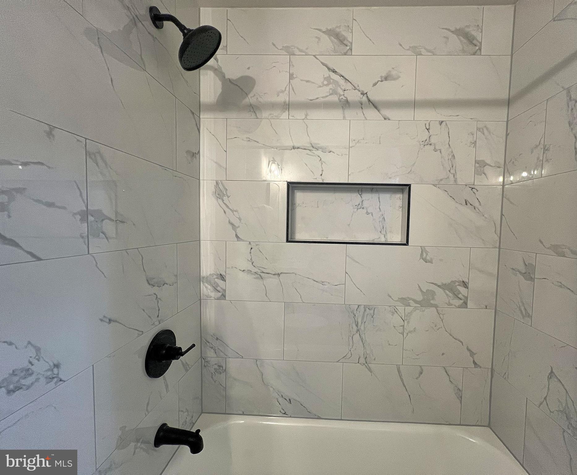 STONEYBROOK NORTH - Residential