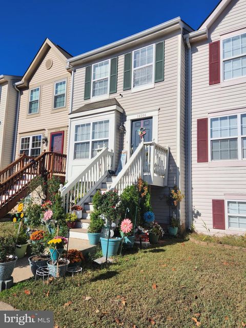 Photo of 14304 Newbern Loop, GAINESVILLE, VA 20155 (MLS # VAPW2121240)