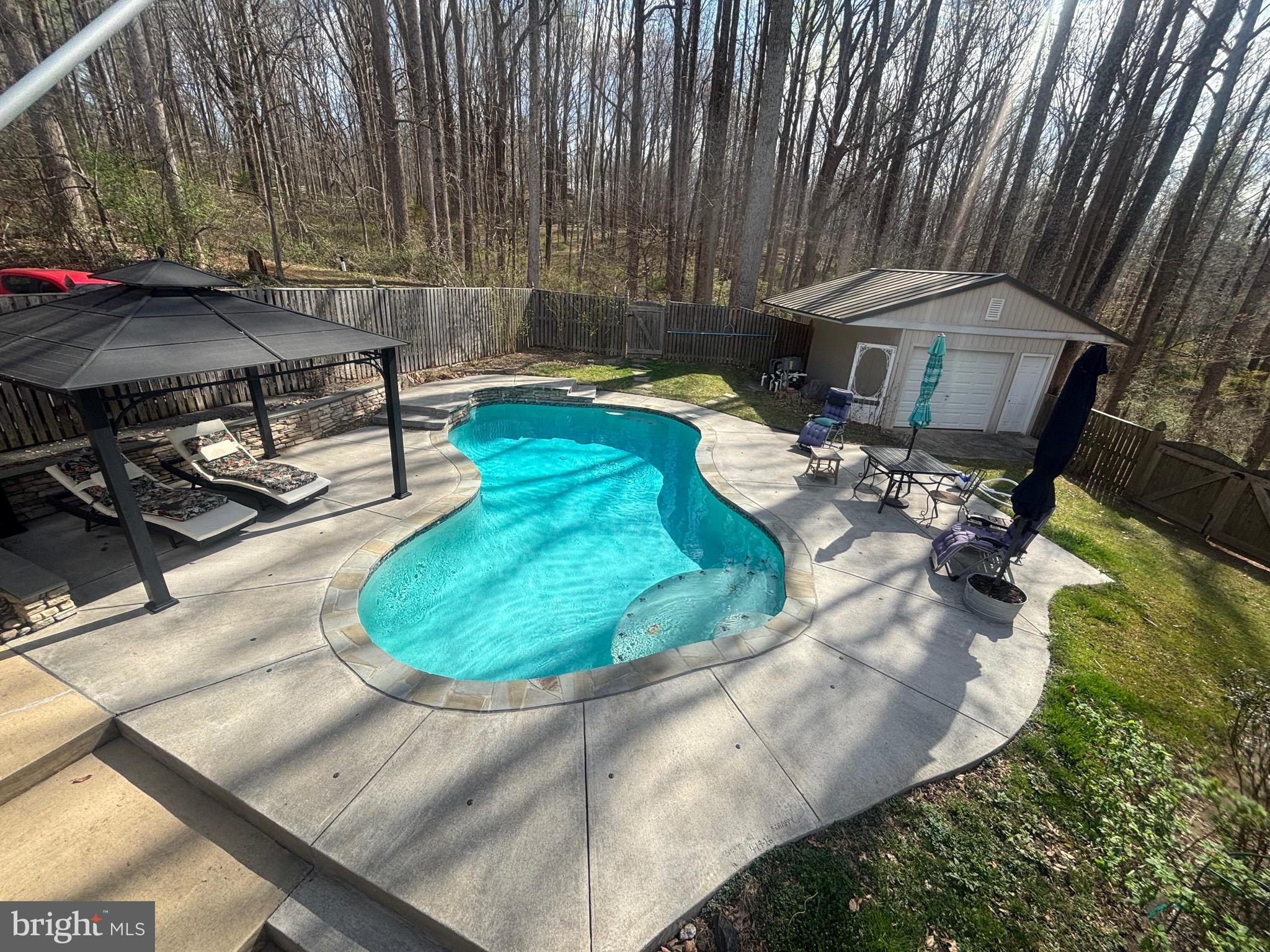 HIGHLAND - Residential