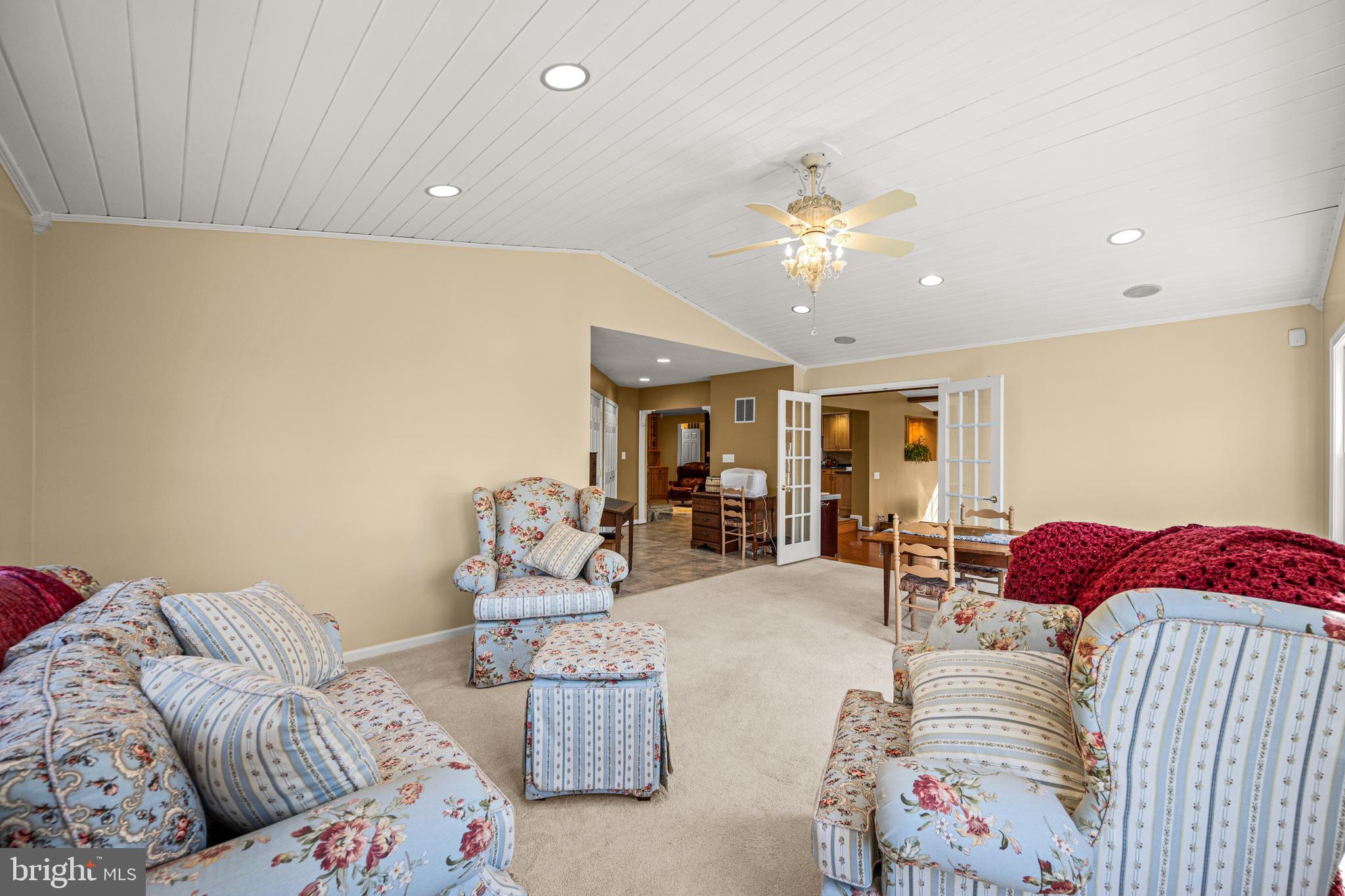 HIGHLAND - Residential