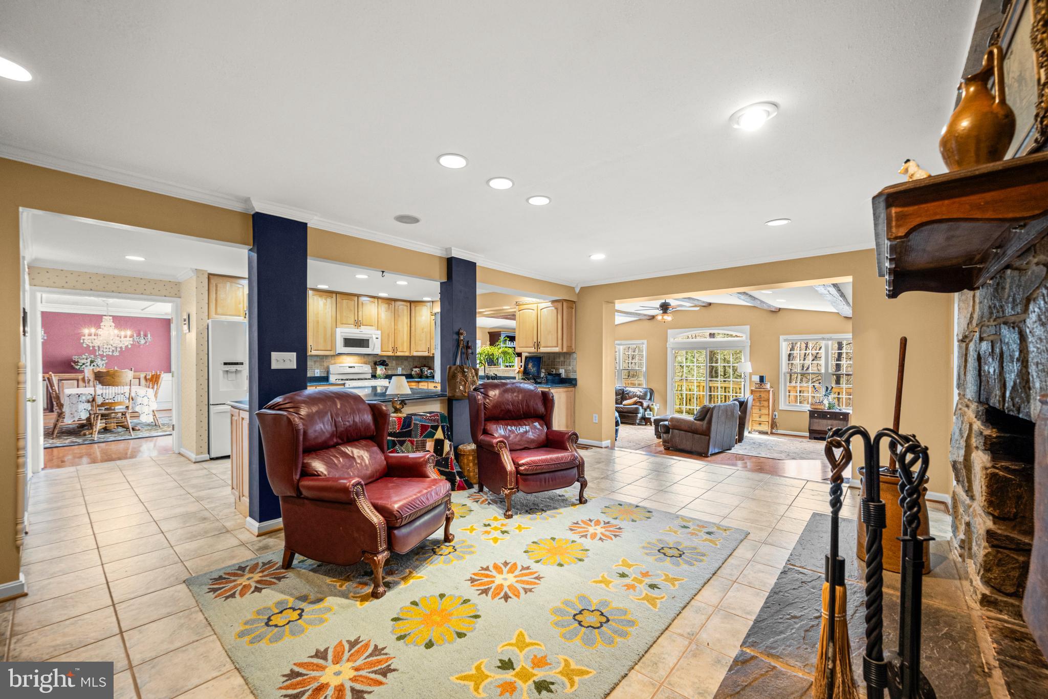 HIGHLAND - Residential