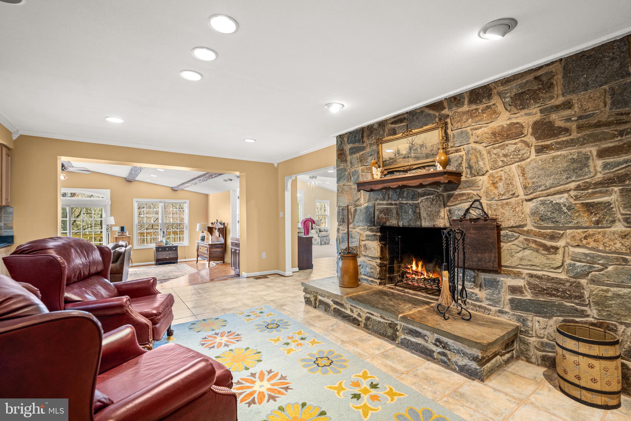 HIGHLAND - Residential