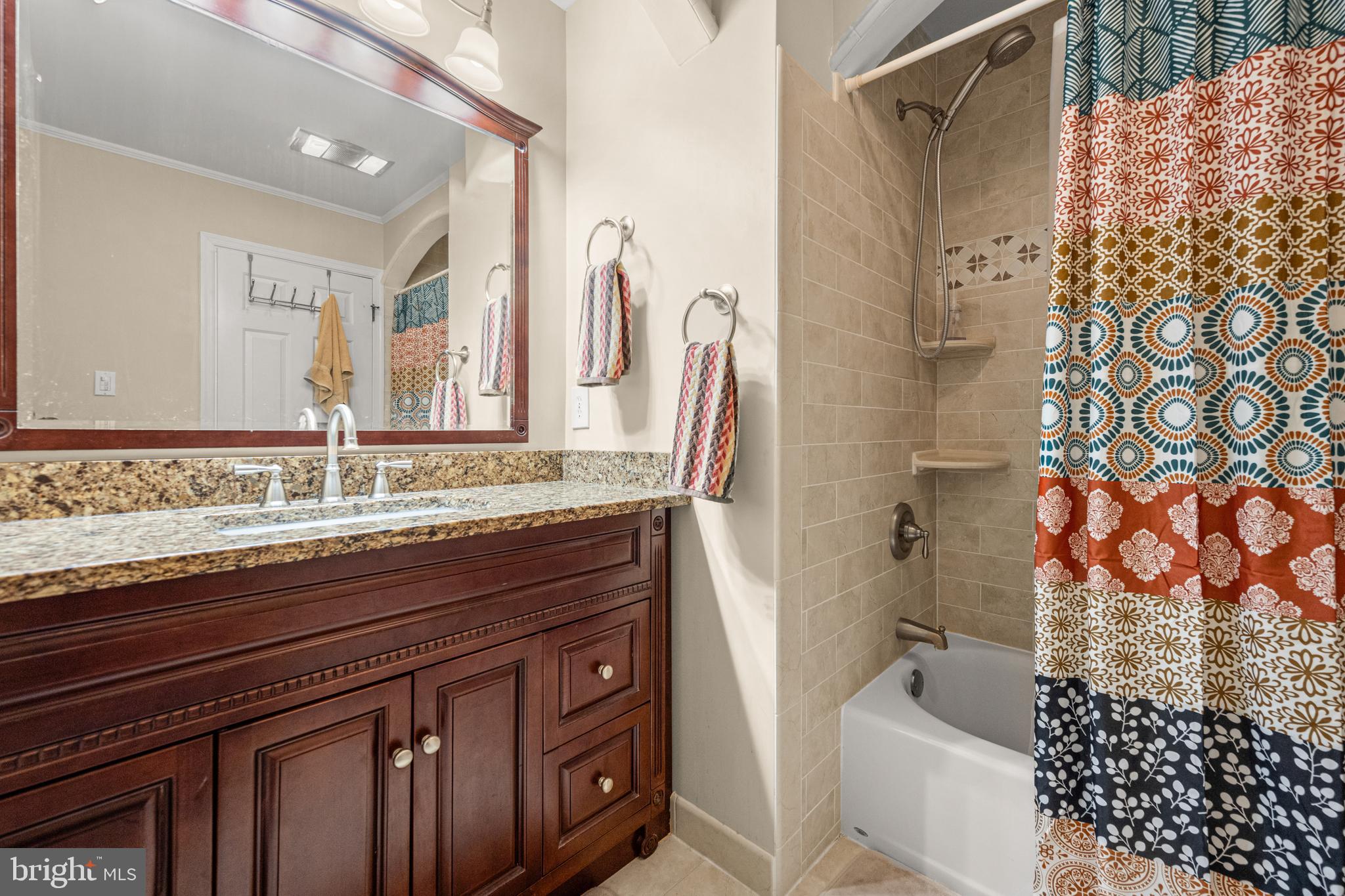 HIGHLAND - Residential