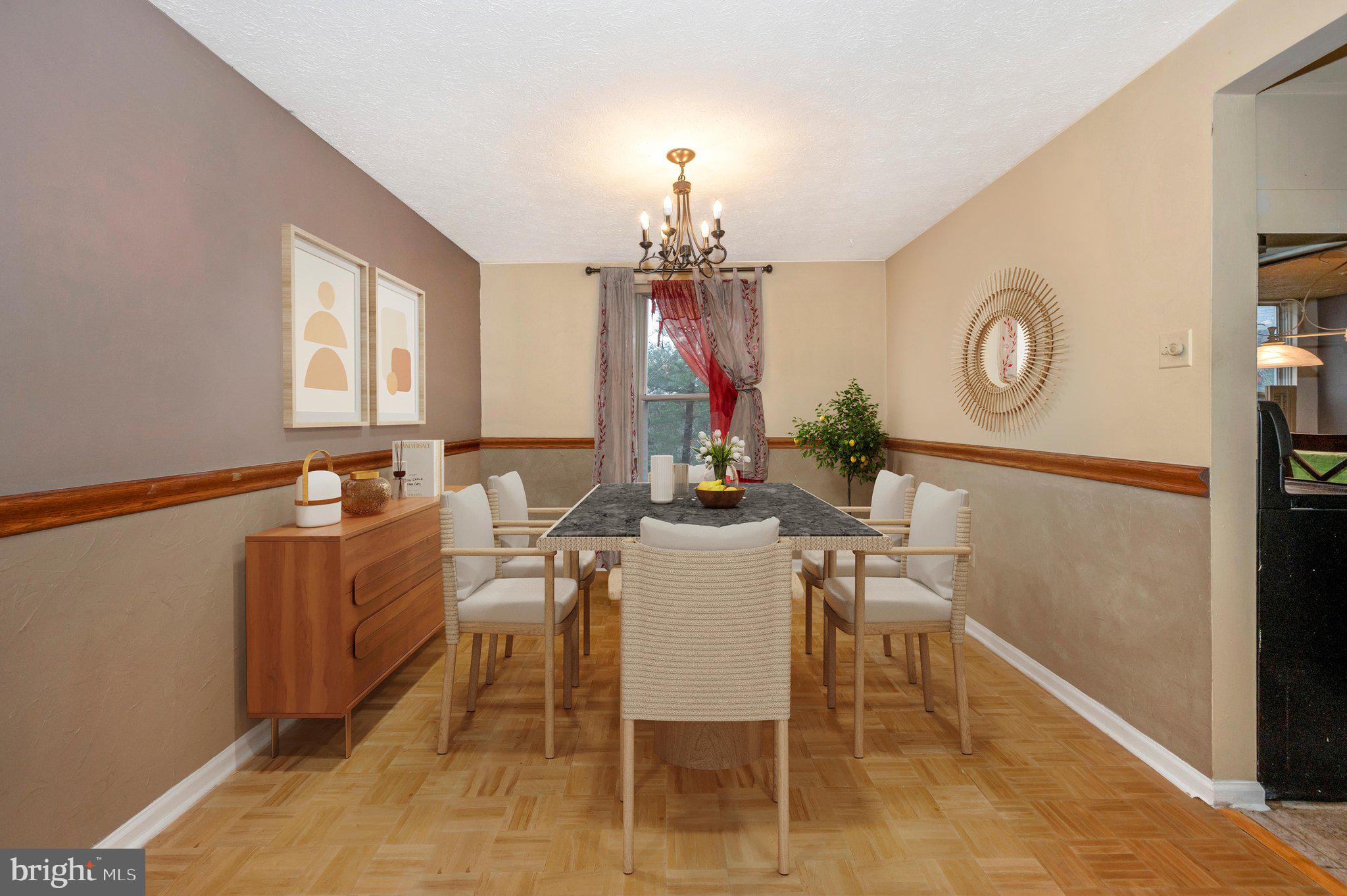 HILLCREST ORCHARDS - Residential