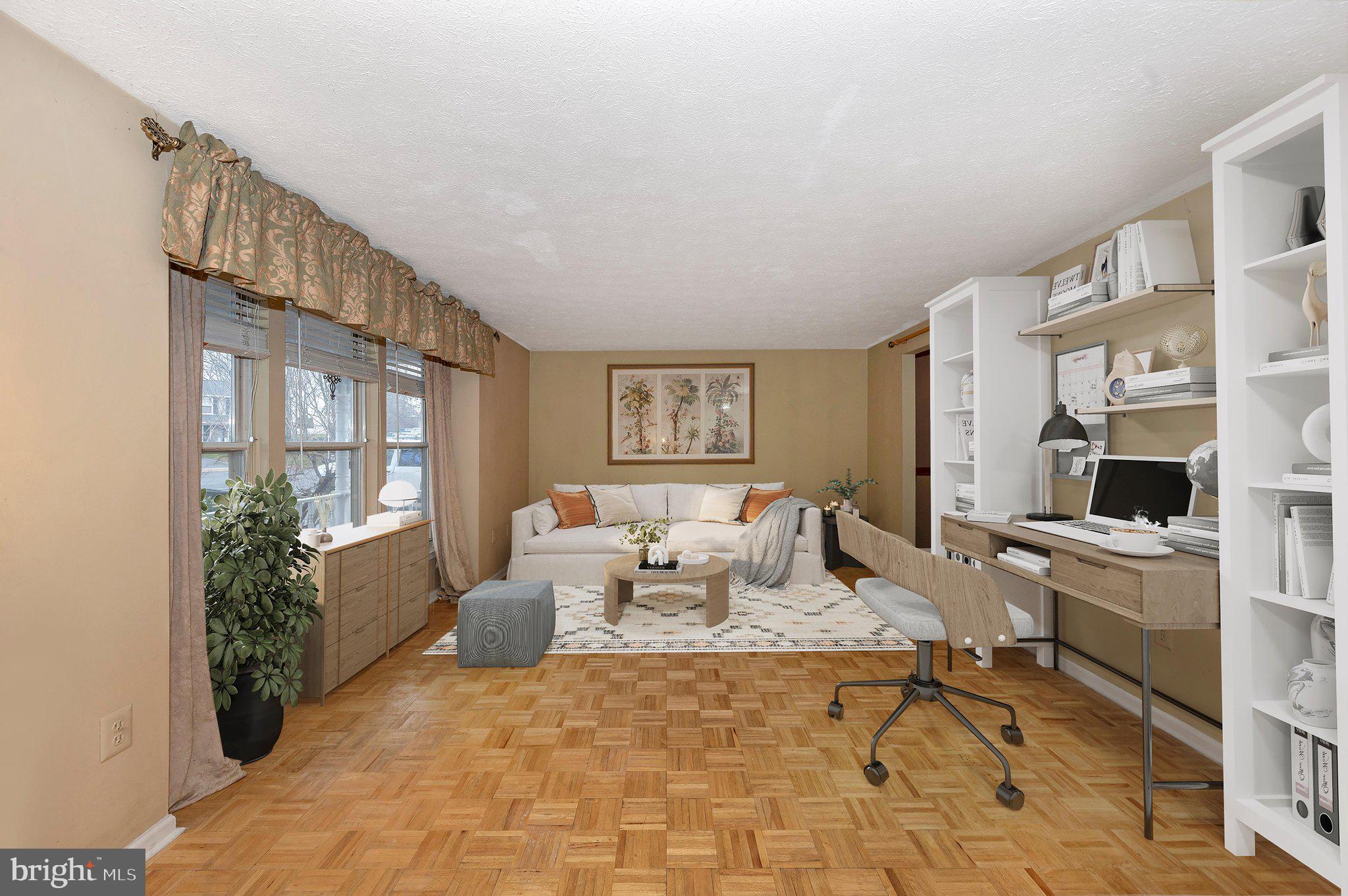 HILLCREST ORCHARDS - Residential