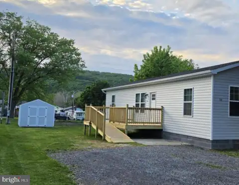 30 S Skyline Drive, Ridgeley, WV 26753 - #: WVMI2004224