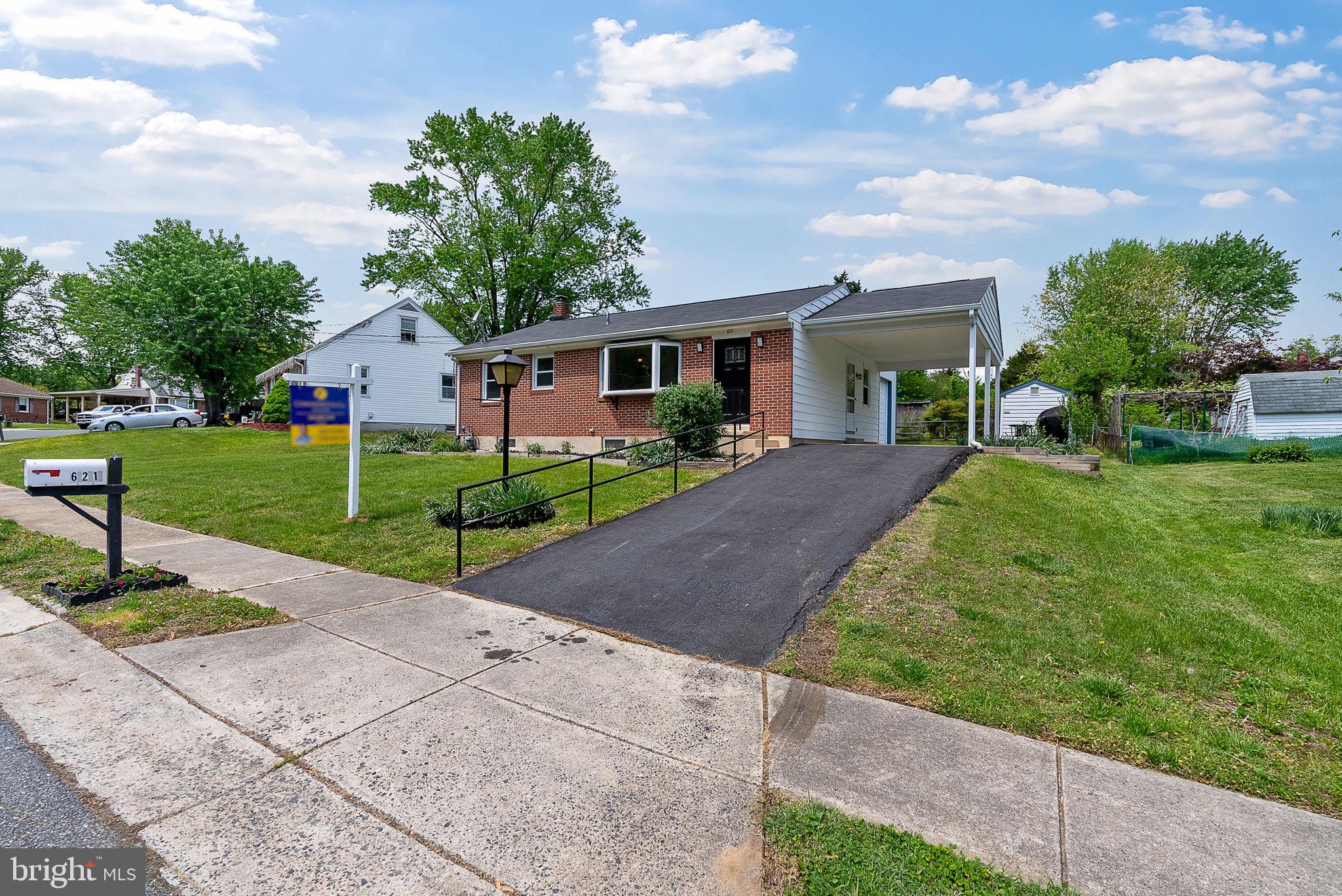 621 CHAPEL TERRACE
