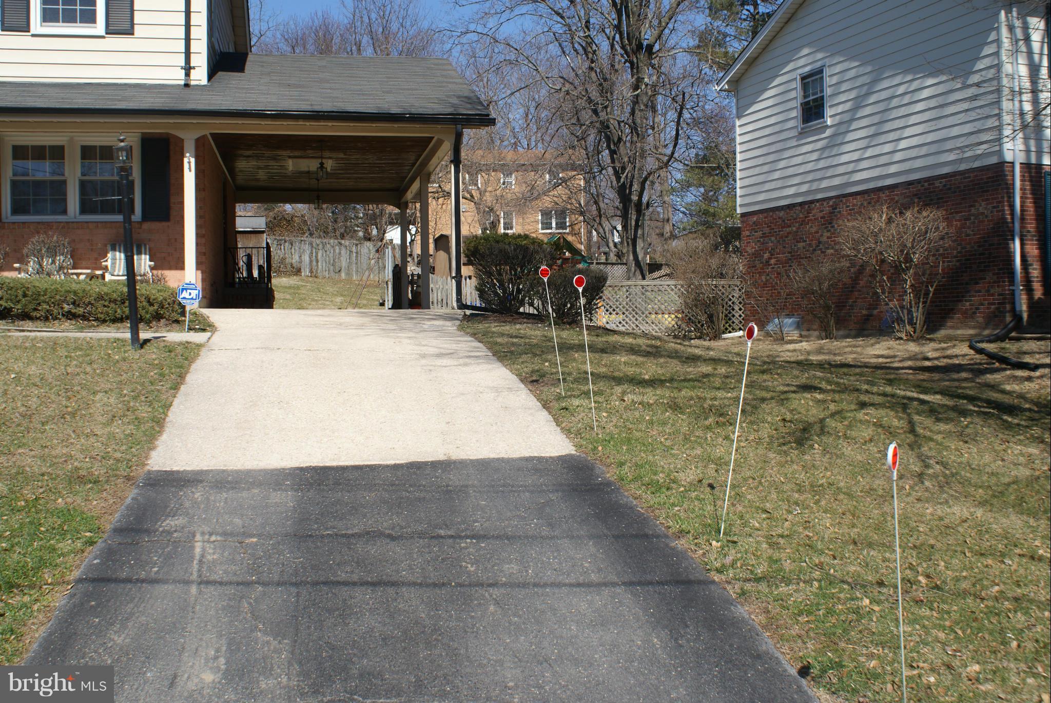 SPRINGBROOK KNOLLS - Residential