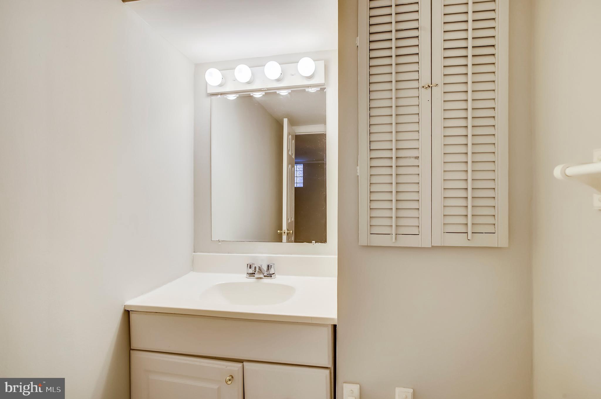 AIGBURTH - Residential