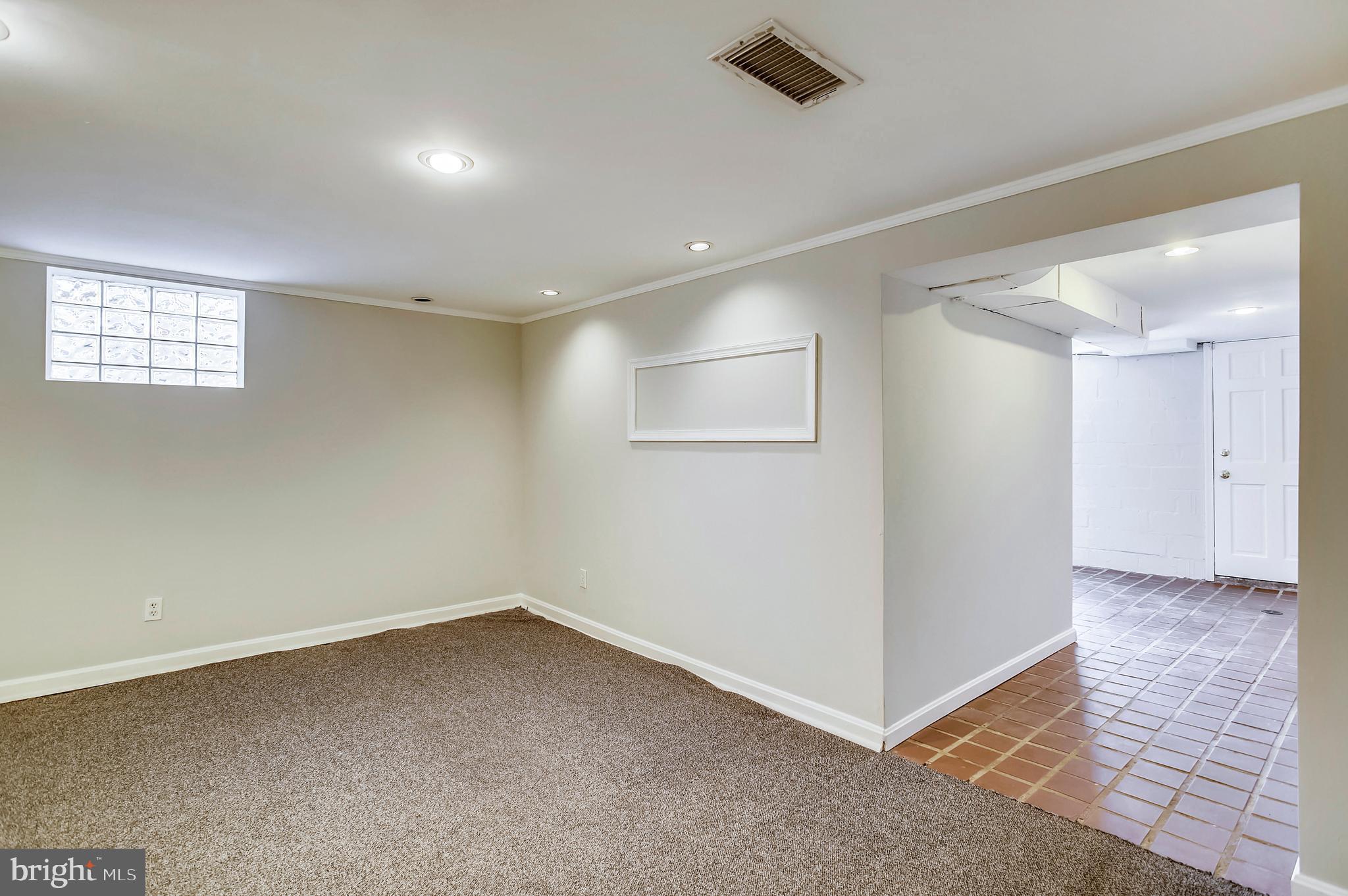 AIGBURTH - Residential