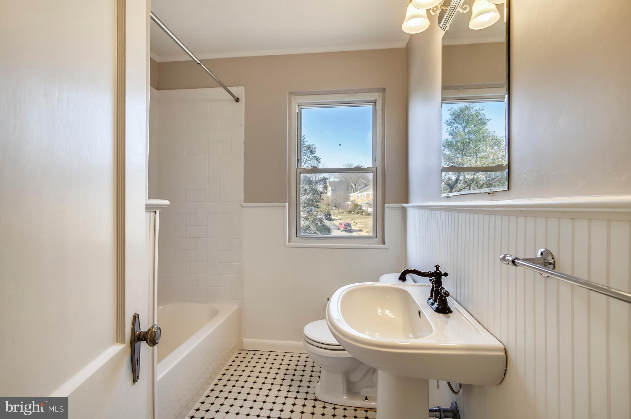 AIGBURTH - Residential