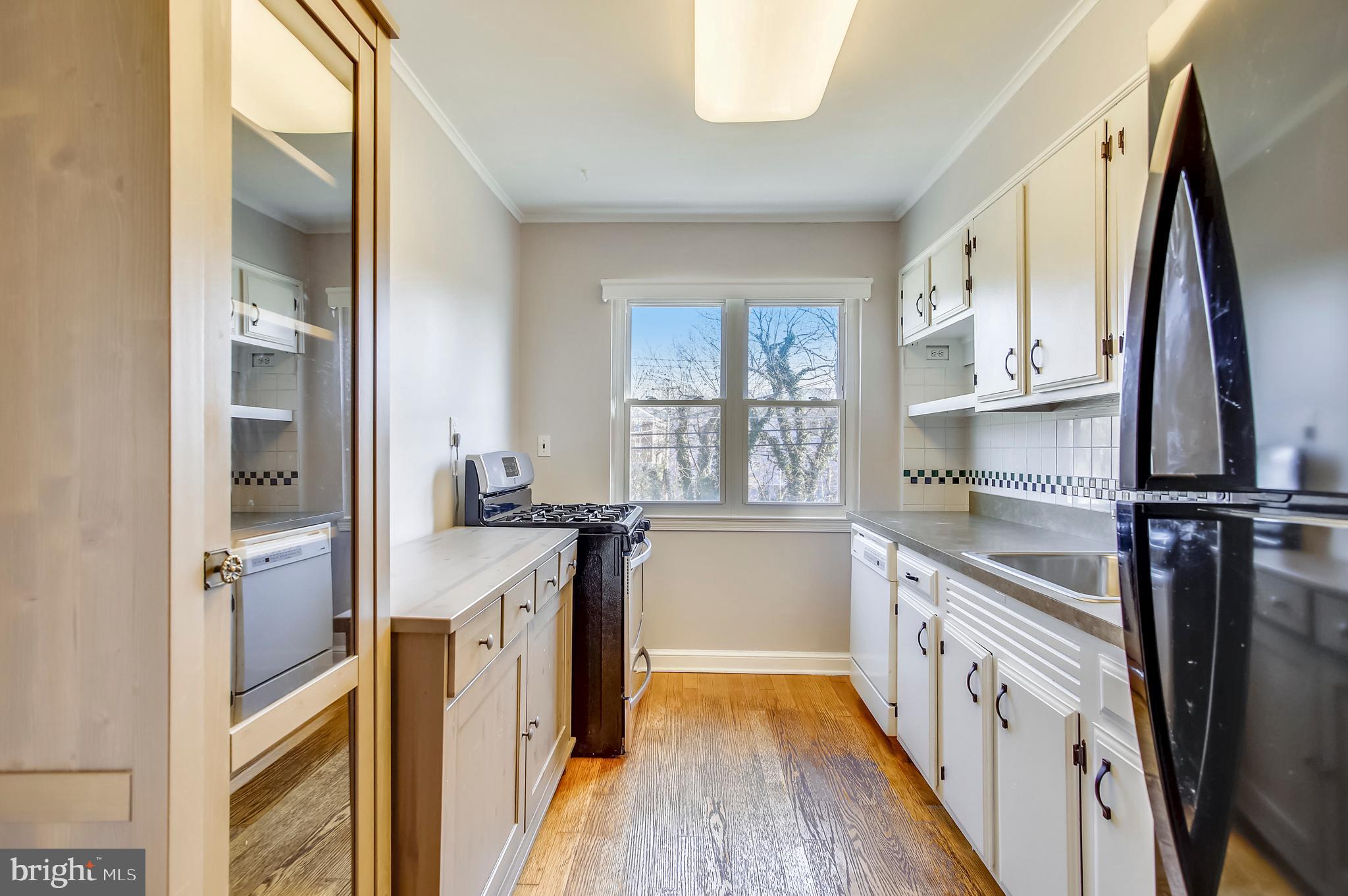 AIGBURTH - Residential