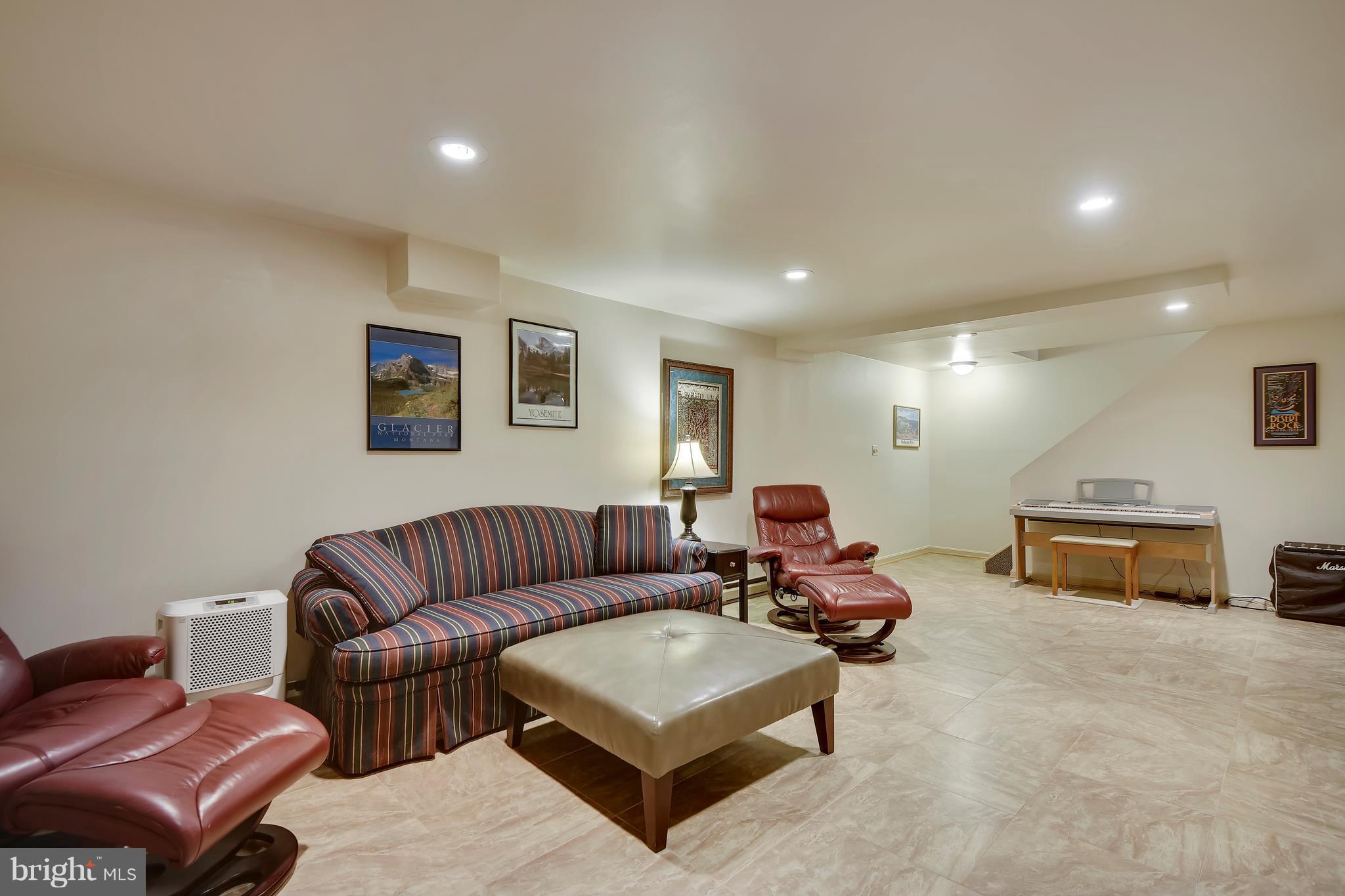 BELLEVIEW ESTATES - Residential