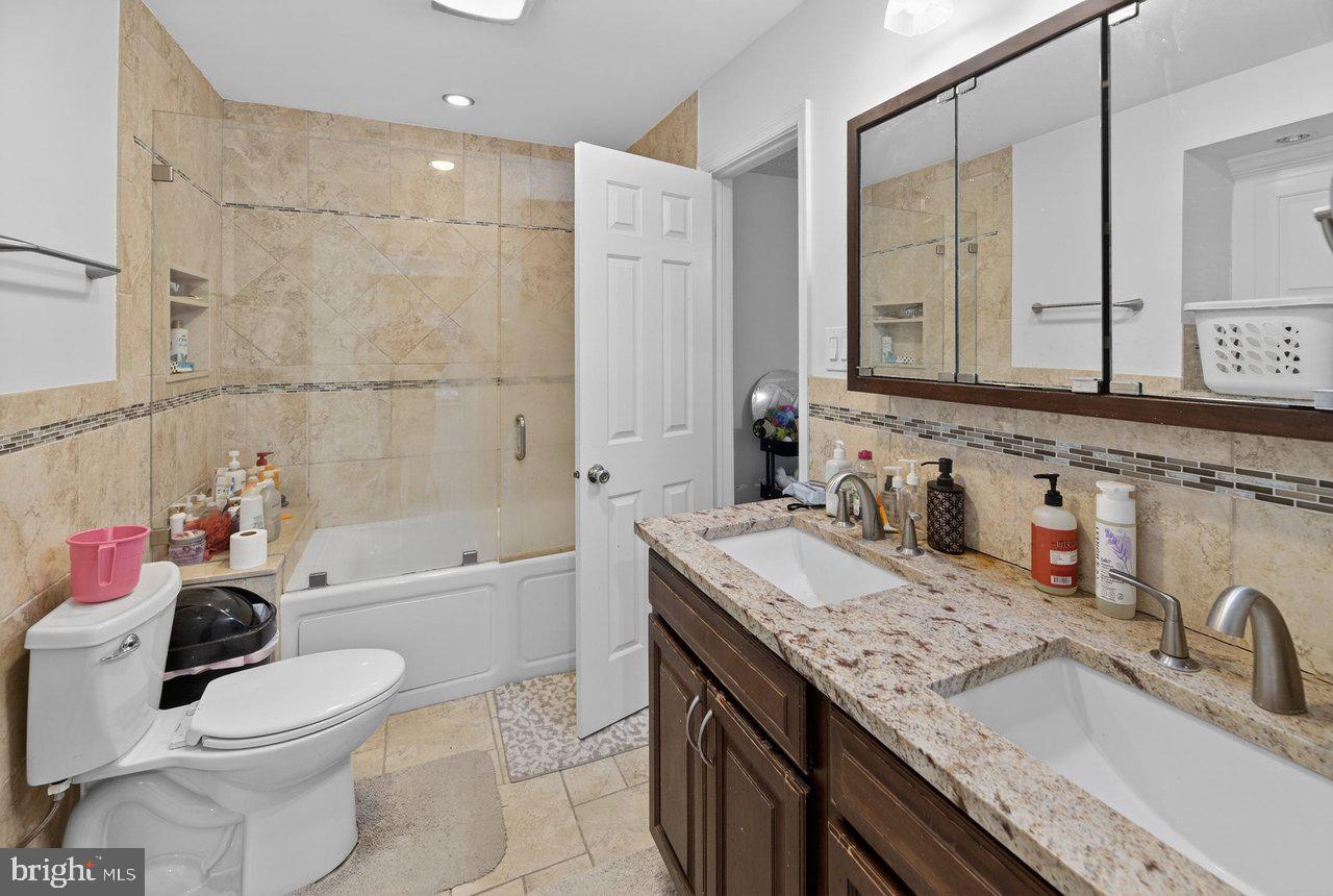 CHESTERBROOK - Residential