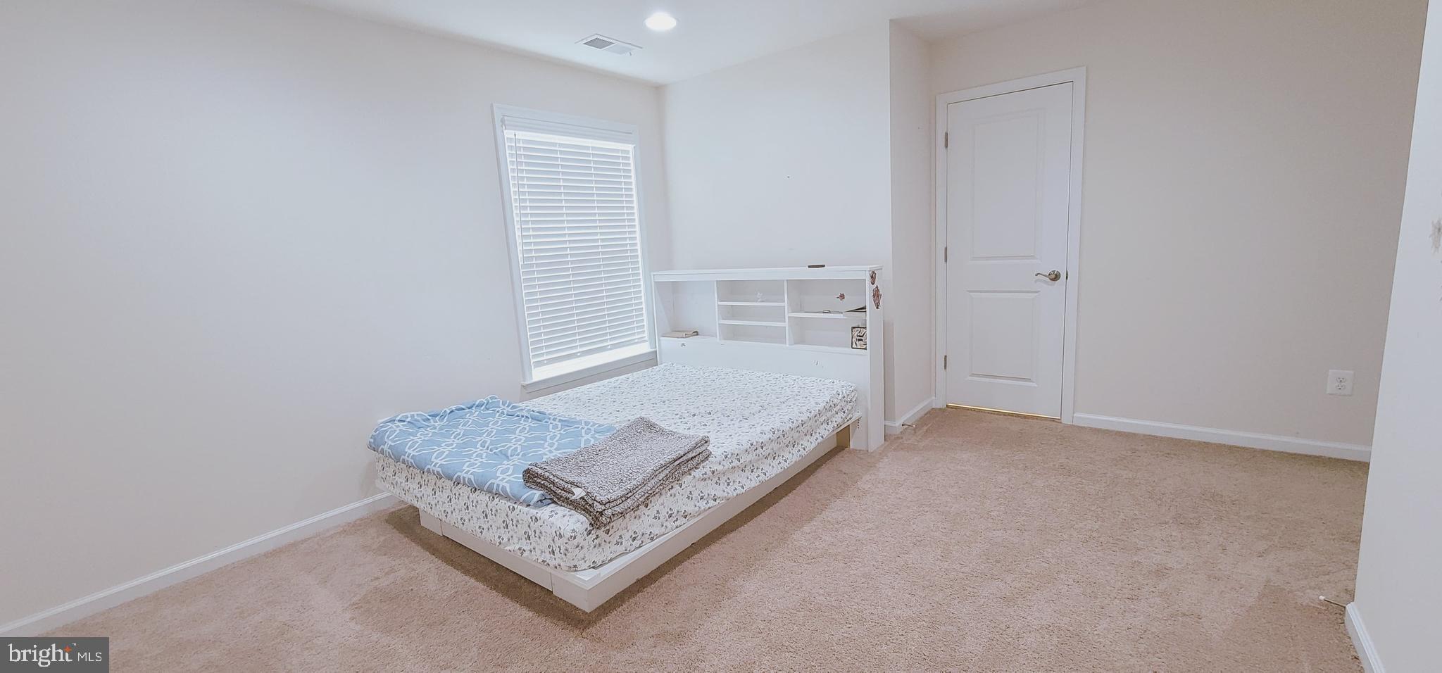 BRAMBLETON - Residential Lease