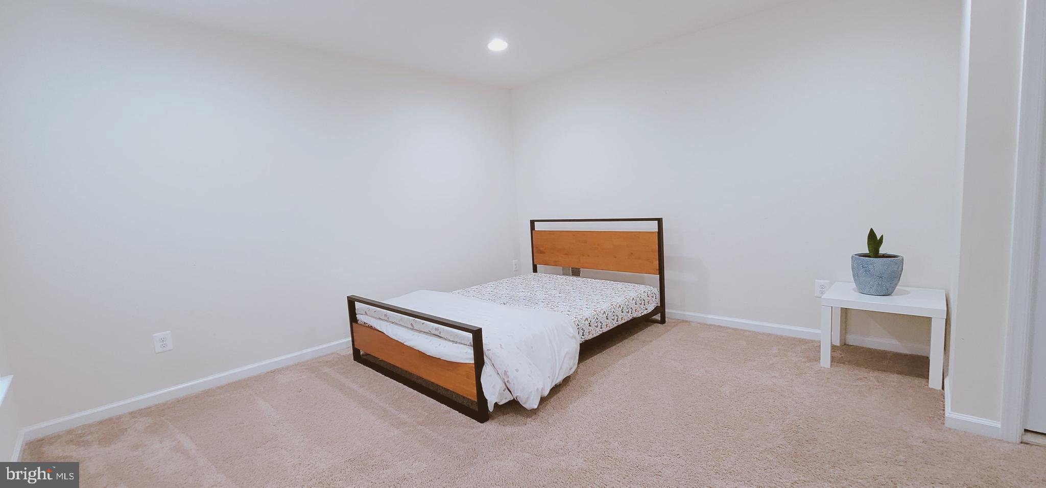 BRAMBLETON - Residential Lease