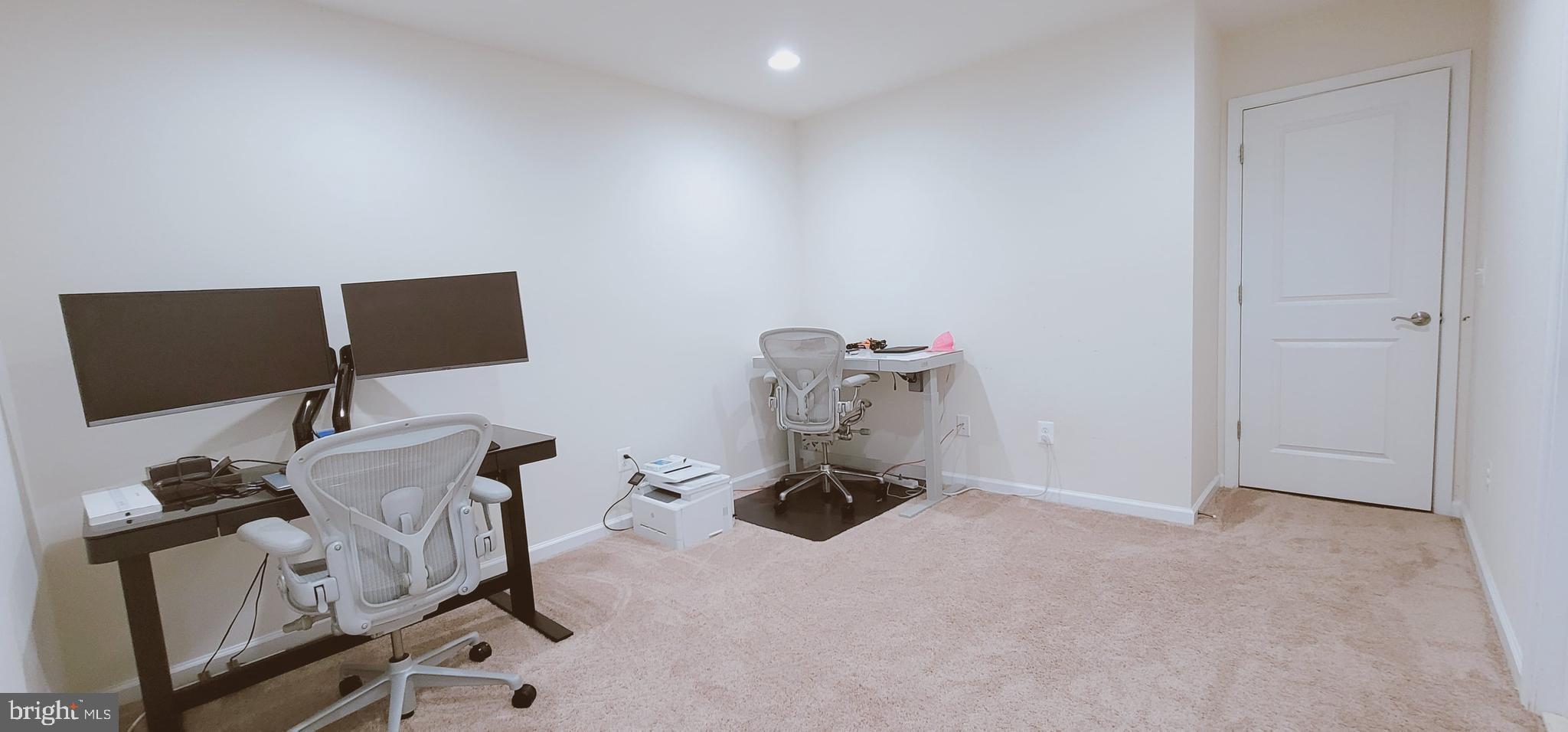 BRAMBLETON - Residential Lease