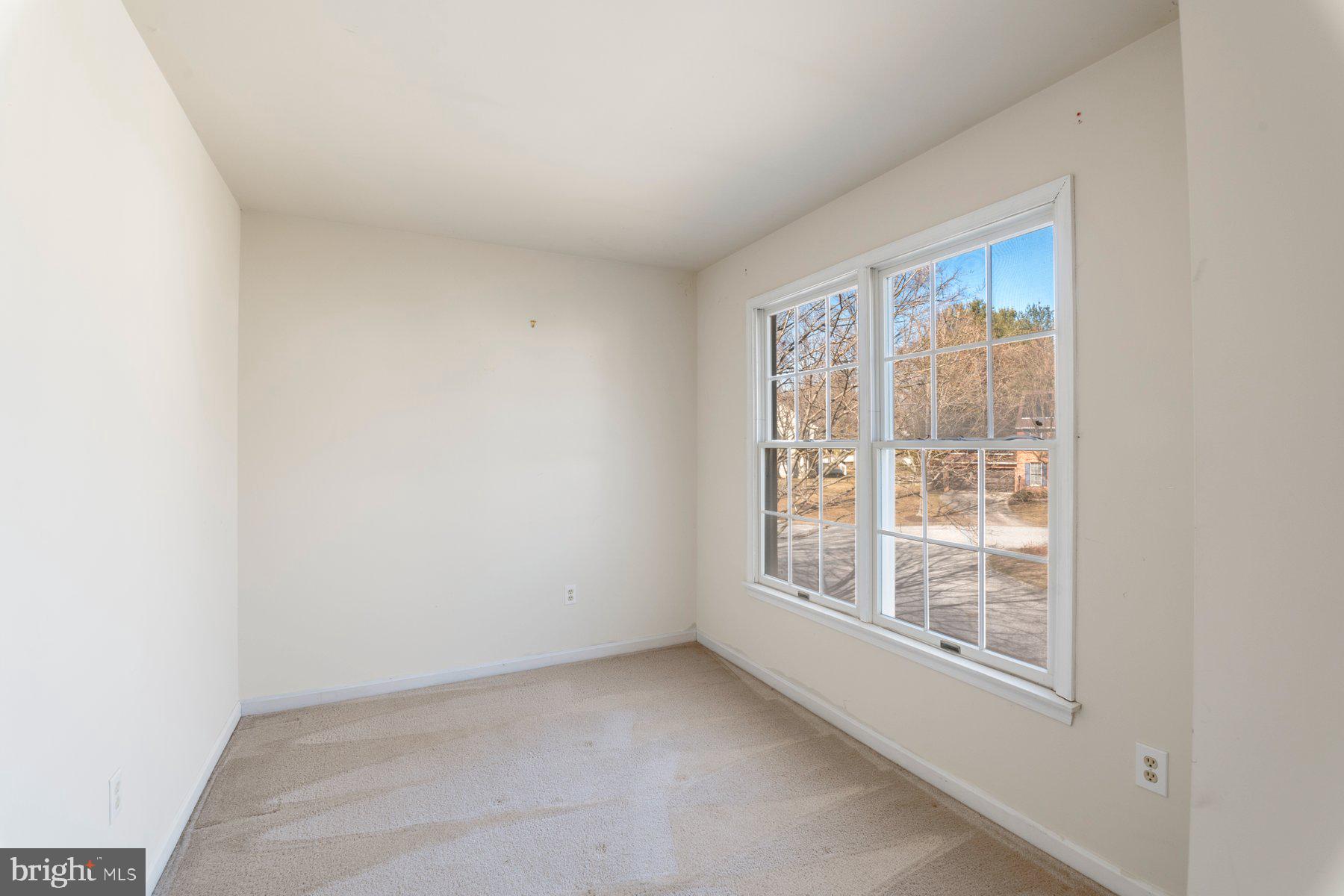 VILLAGE OF HICKORY RIDGE - Residential