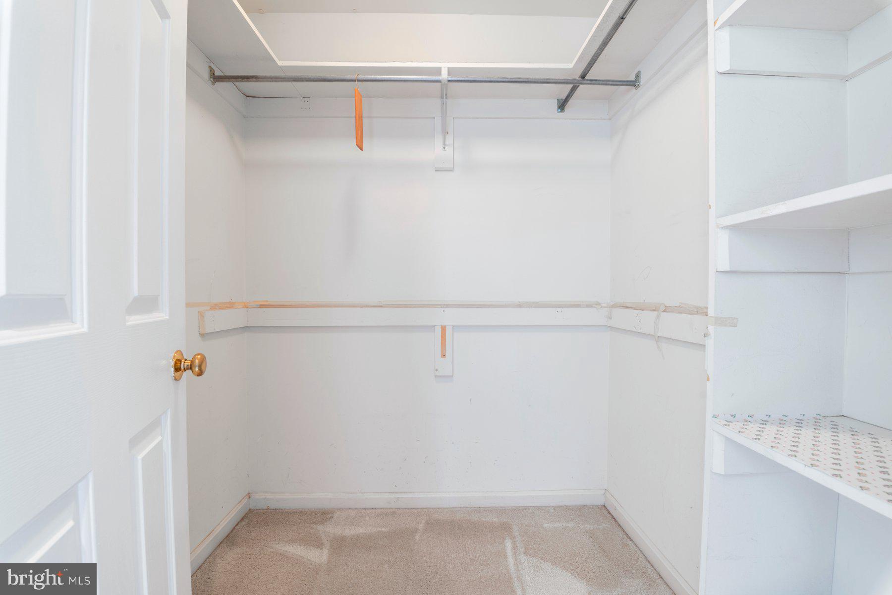 VILLAGE OF HICKORY RIDGE - Residential