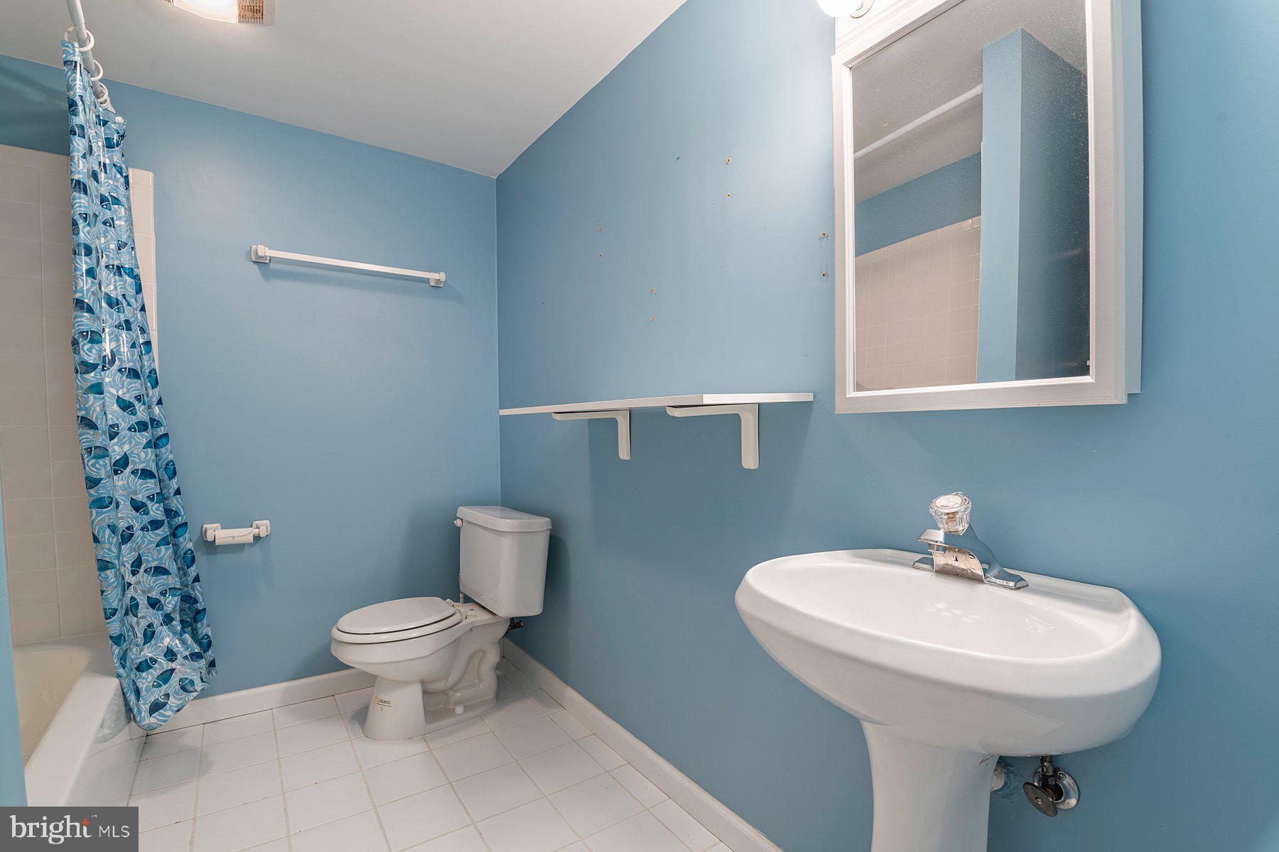 VILLAGE OF HICKORY RIDGE - Residential