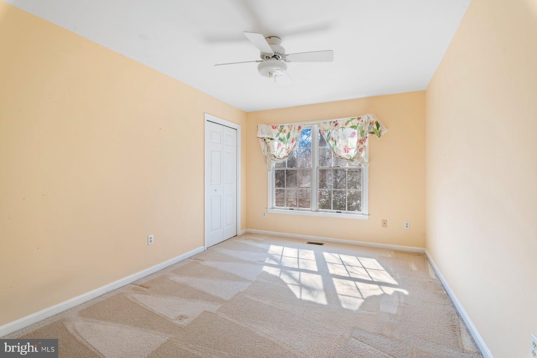 VILLAGE OF HICKORY RIDGE - Residential