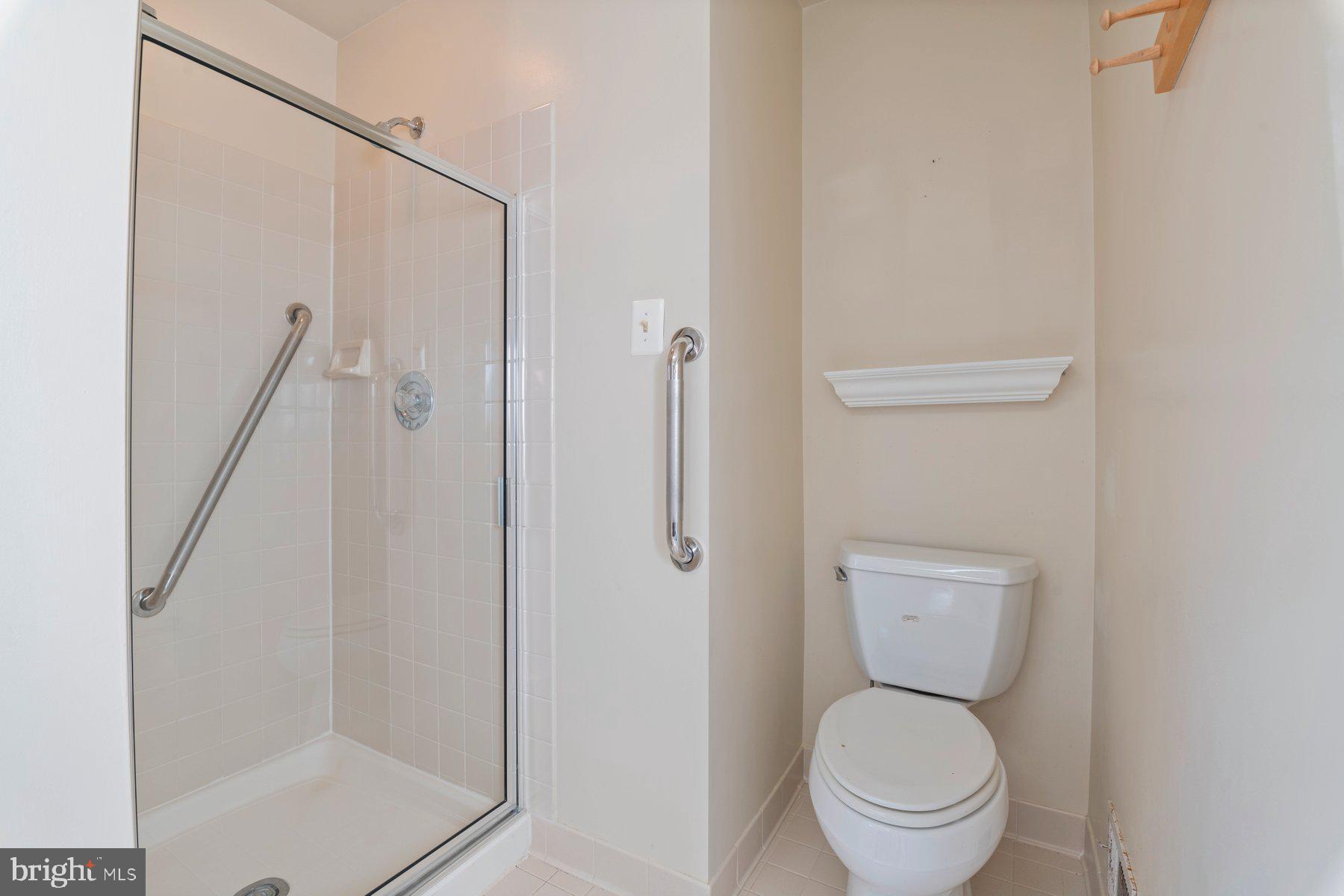 VILLAGE OF HICKORY RIDGE - Residential