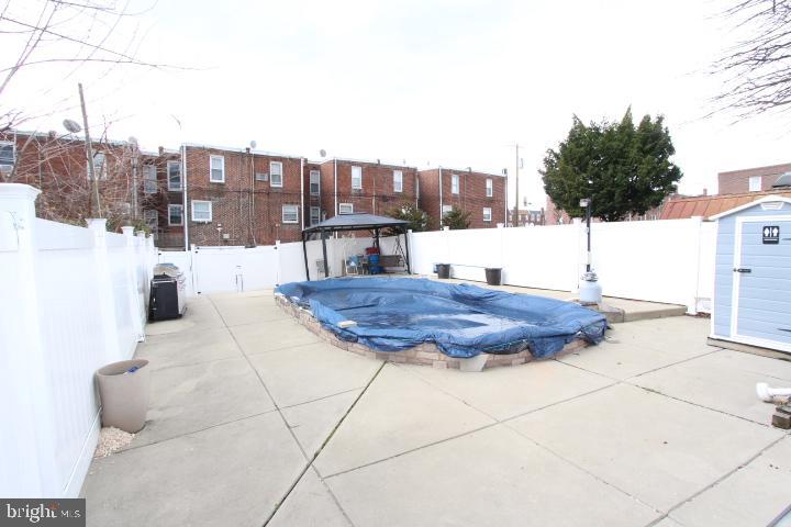HOLMESBURG - Residential