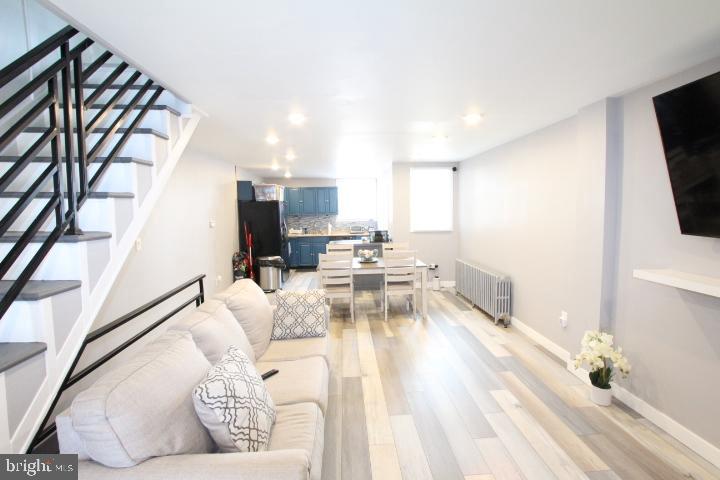 HOLMESBURG - Residential