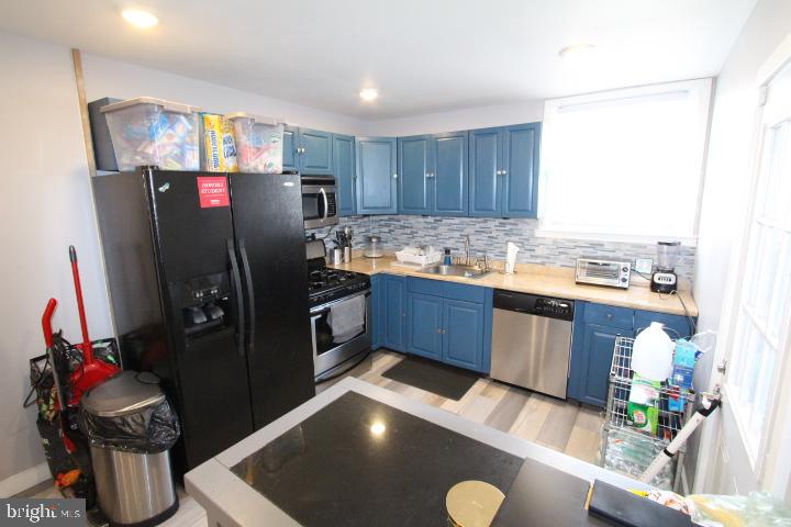 HOLMESBURG - Residential