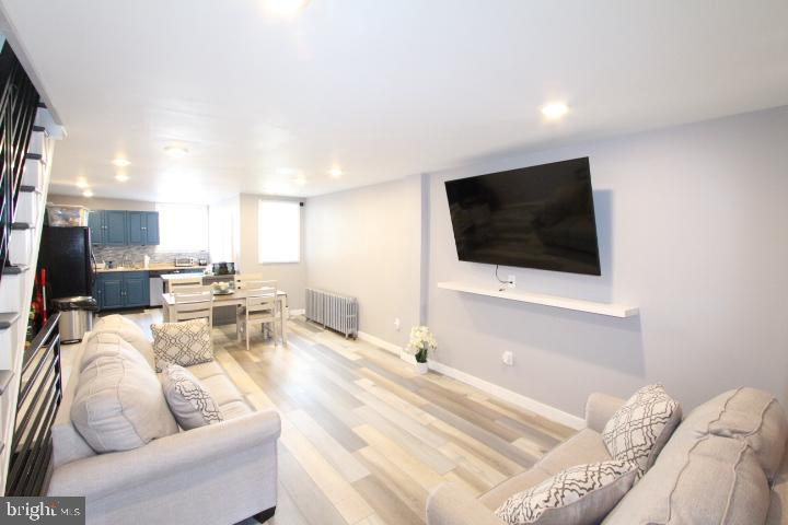 HOLMESBURG - Residential