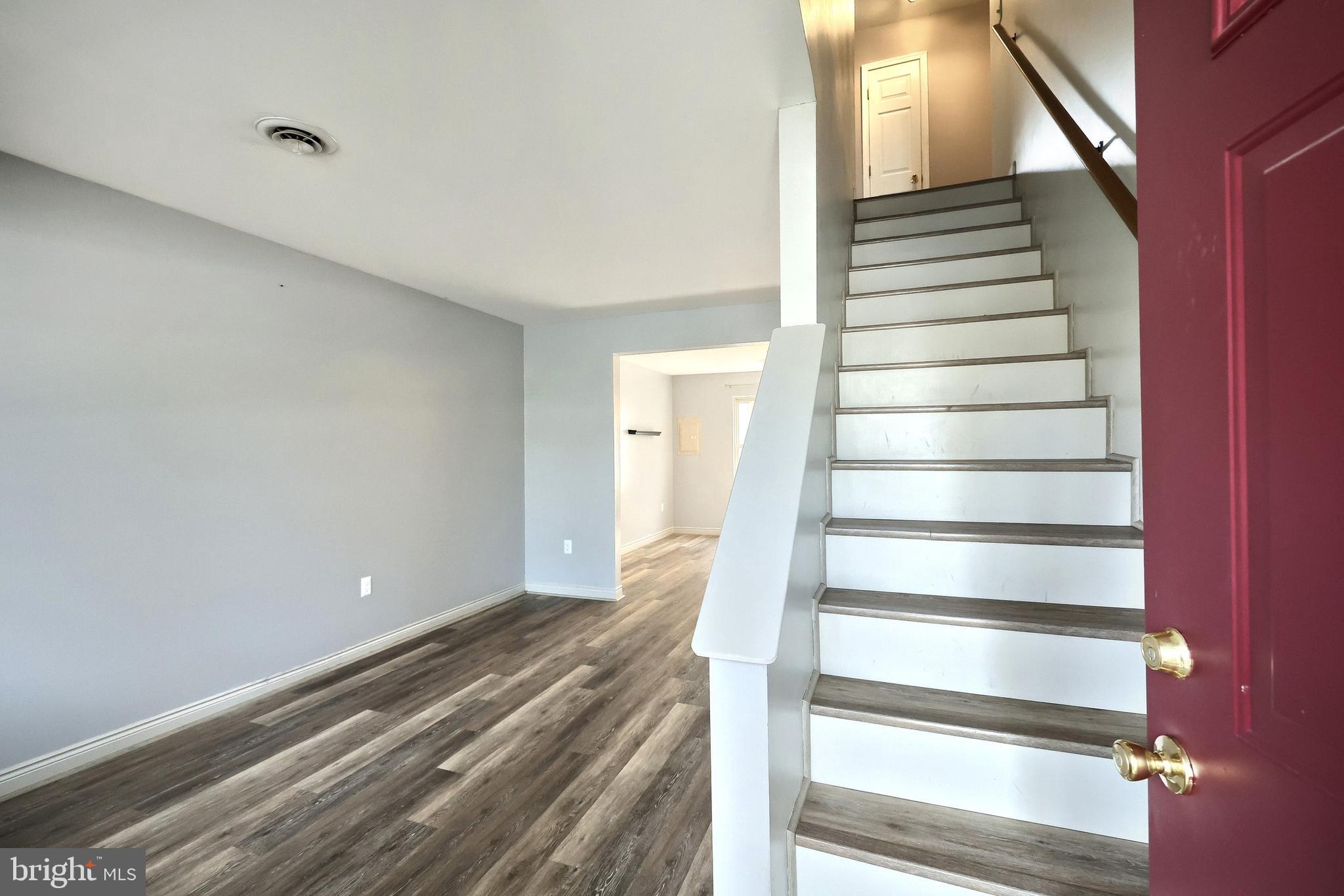 WEST RIDGE TOWNHOMES - Residential