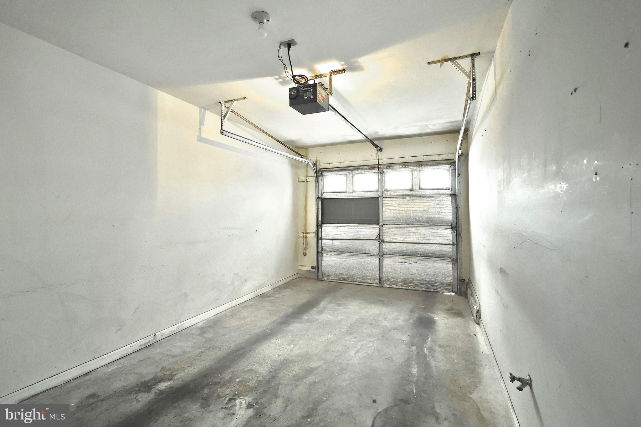 WEST RIDGE TOWNHOMES - Residential