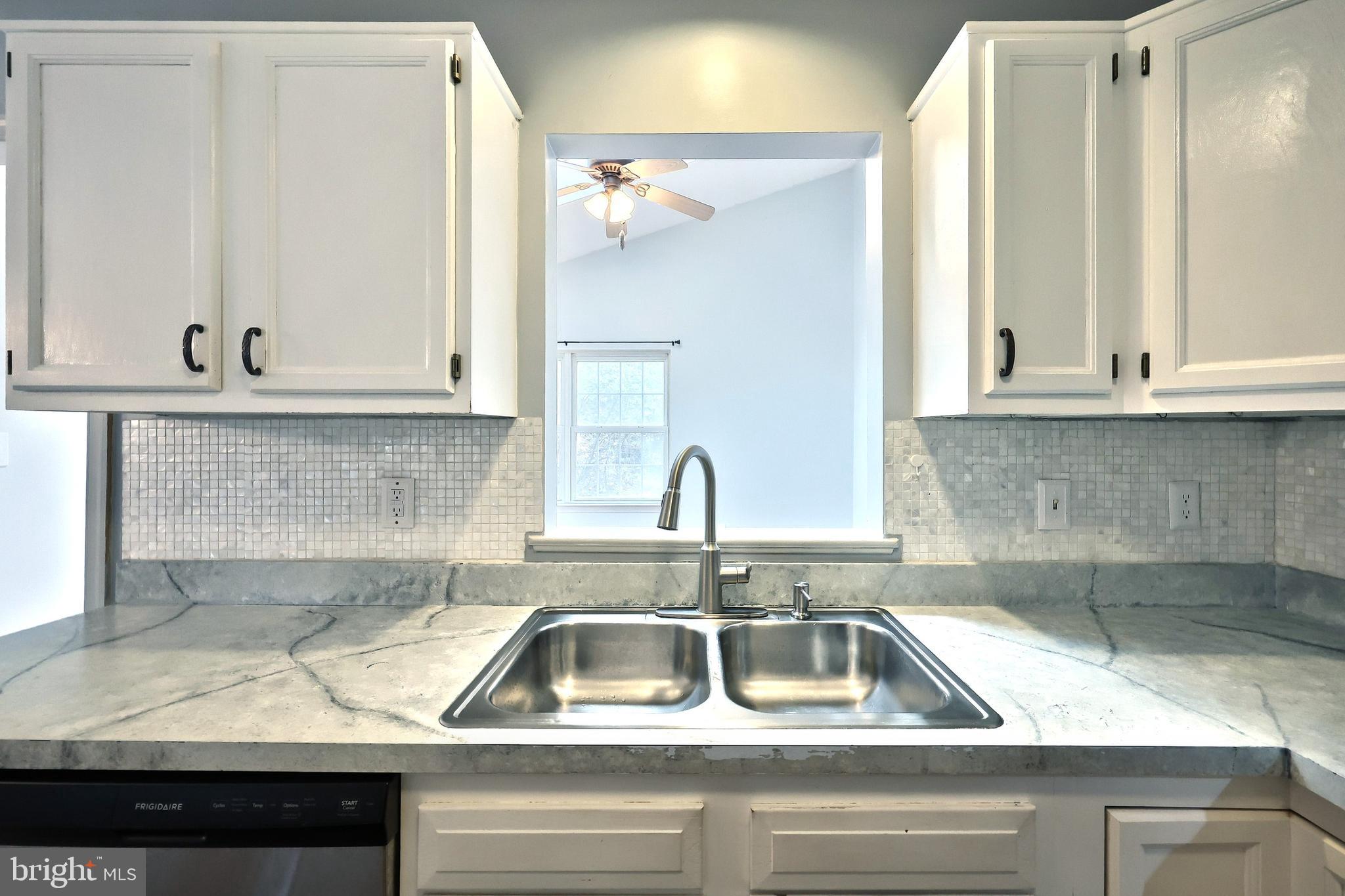 WEST RIDGE TOWNHOMES - Residential