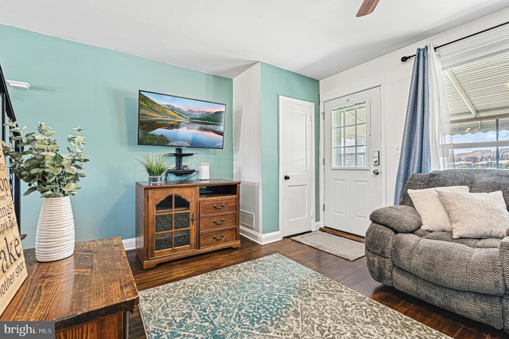 DUNDALK - Residential Lease