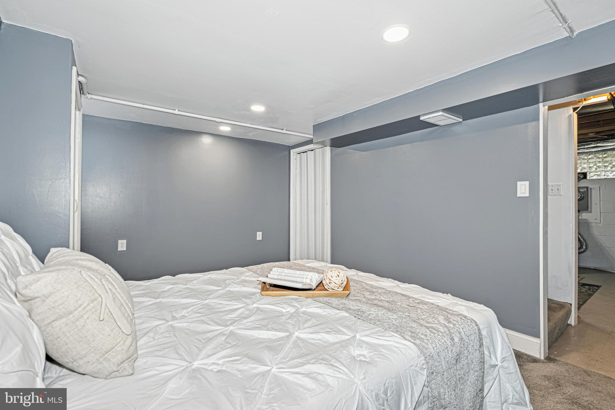 DUNDALK - Residential Lease