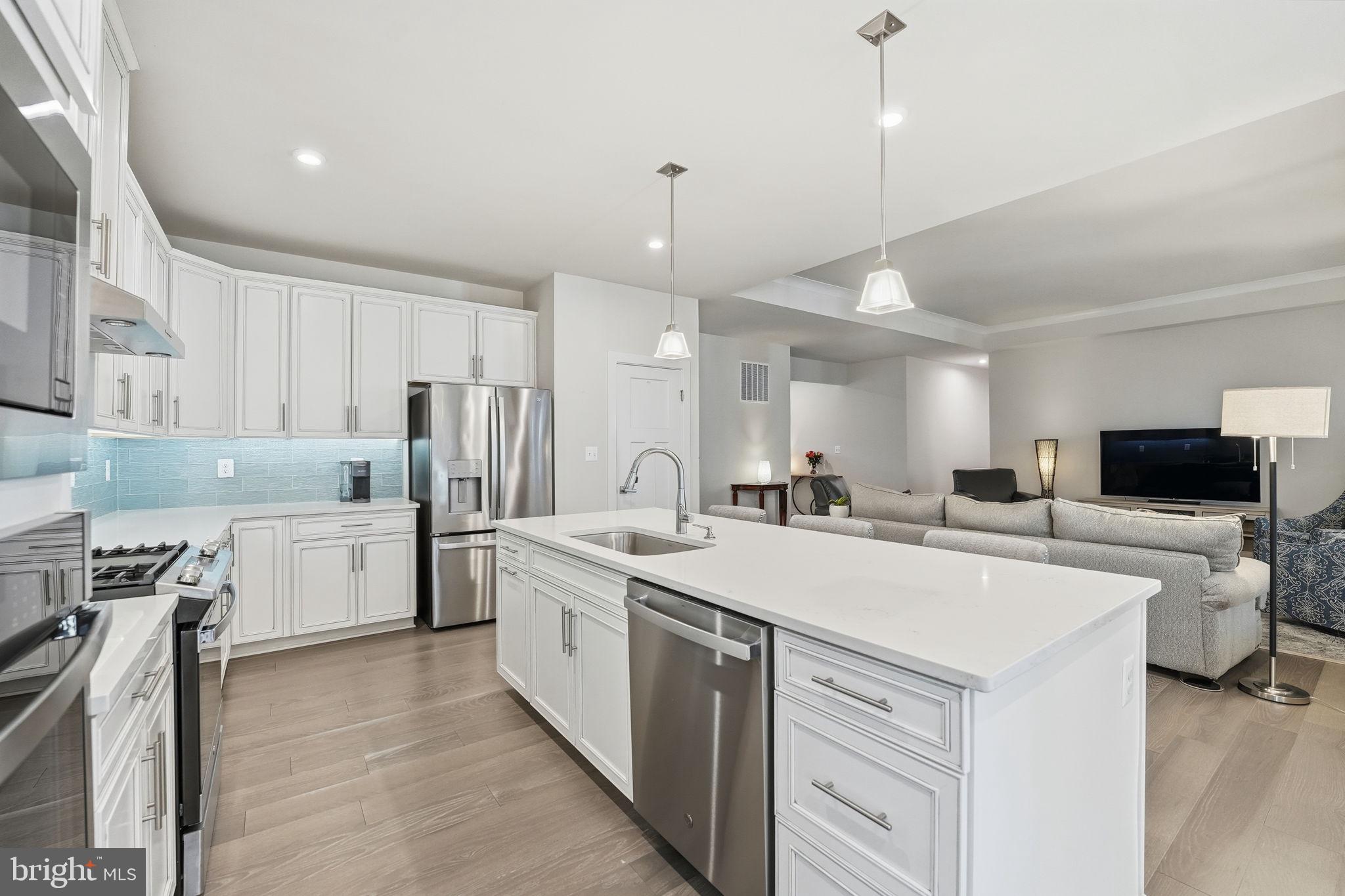 FAWN LAKE - Residential