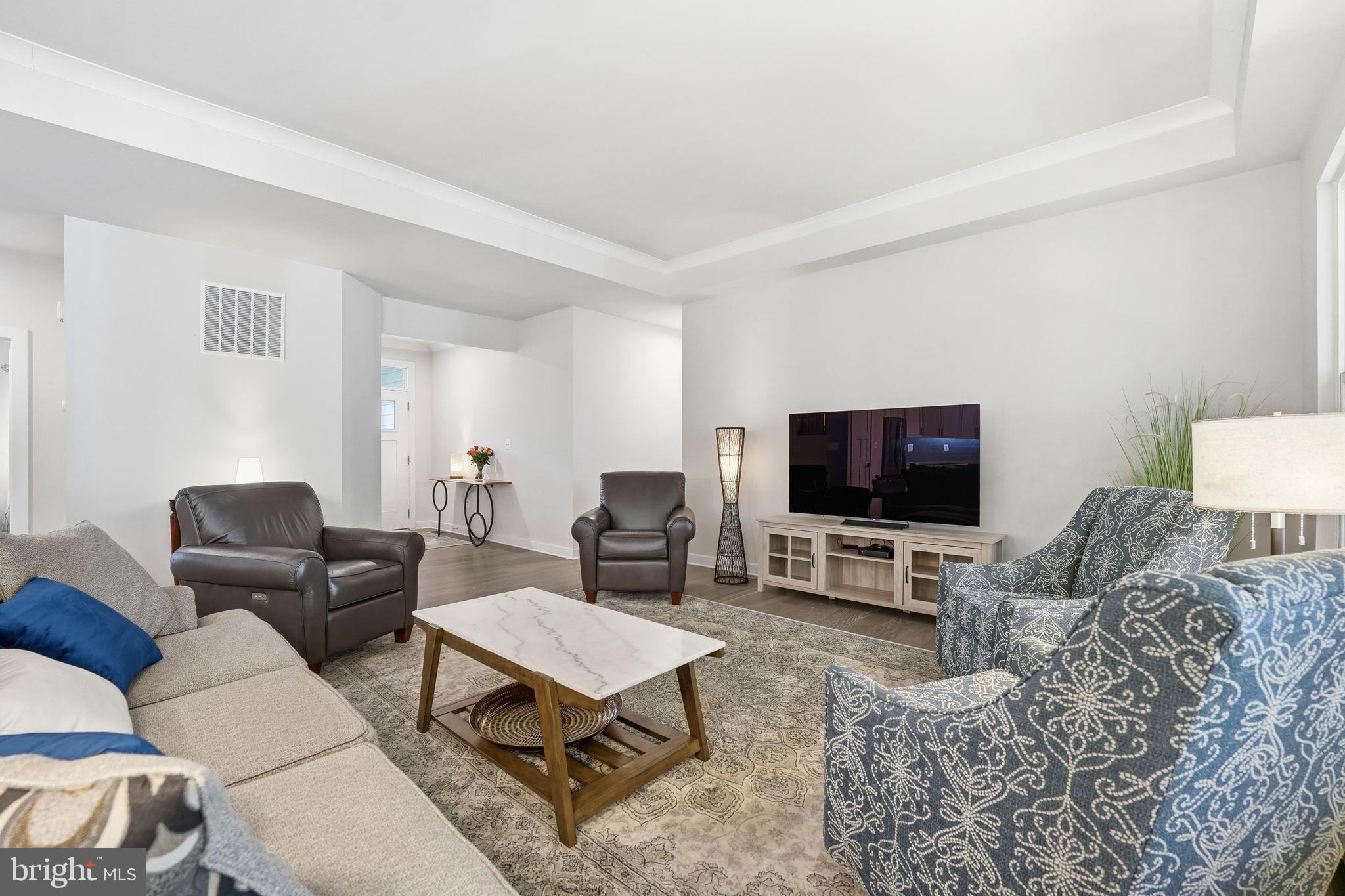 FAWN LAKE - Residential